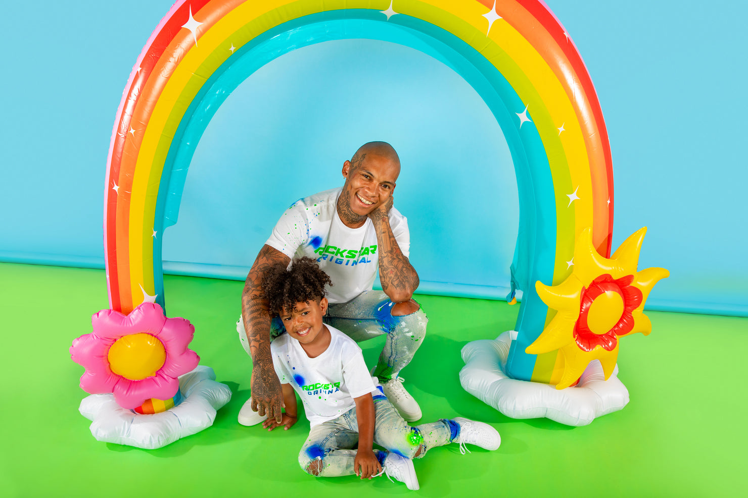 Matching Outfit Ideas for Family Photo