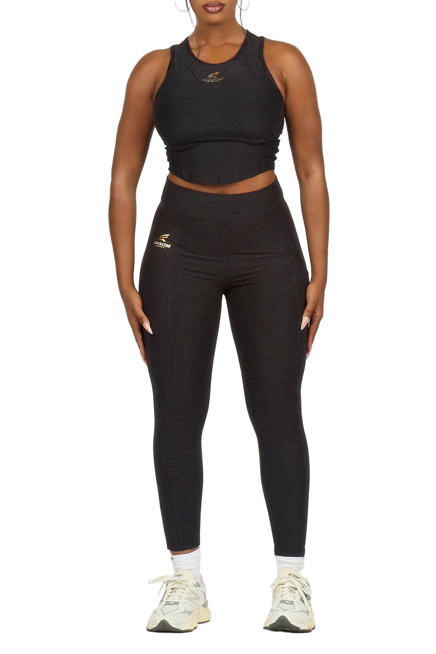 Laveta Black Tank Active Set