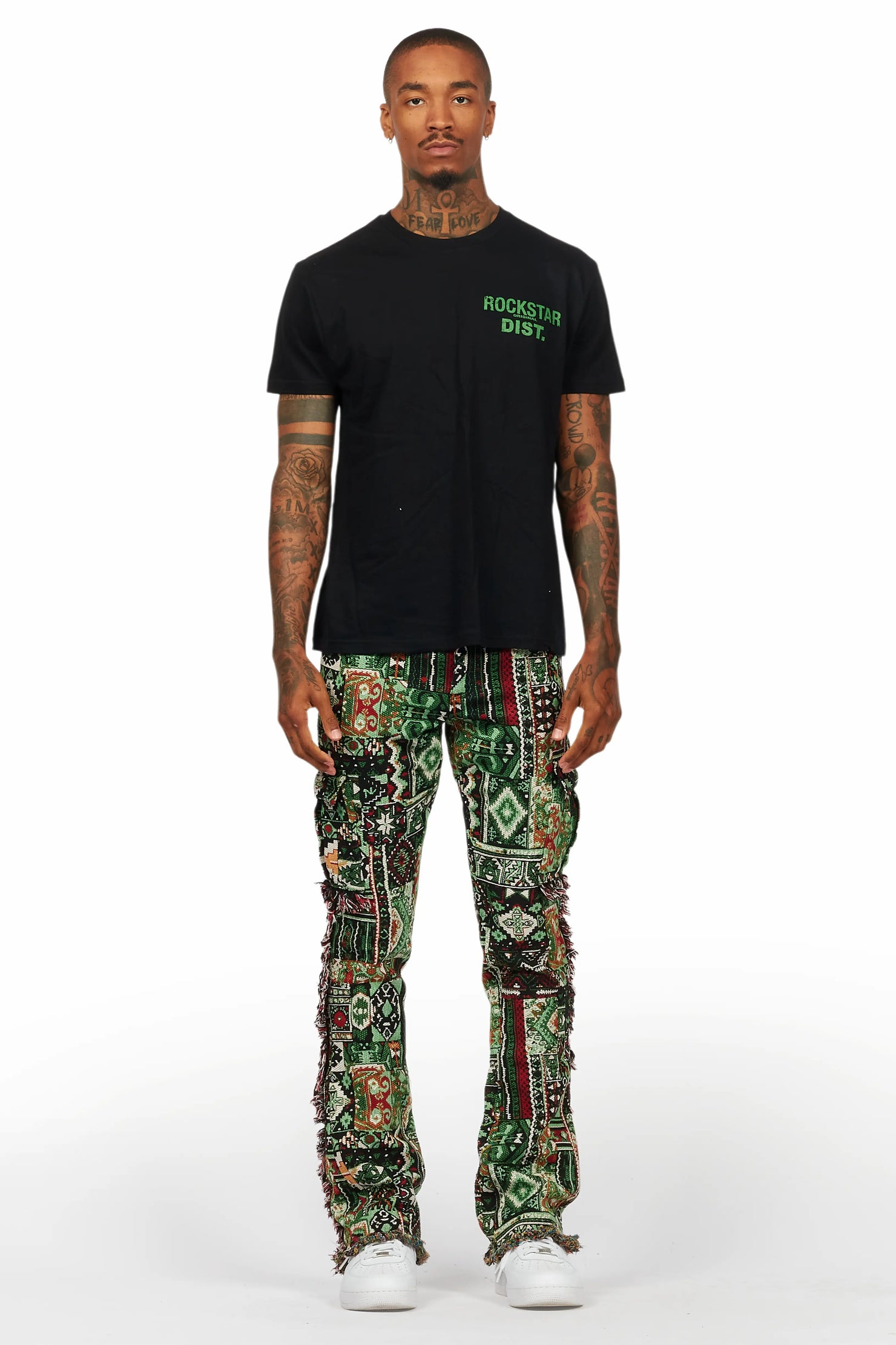 Lake Black/Green T-Shirt/Tapestry Jean Bundle