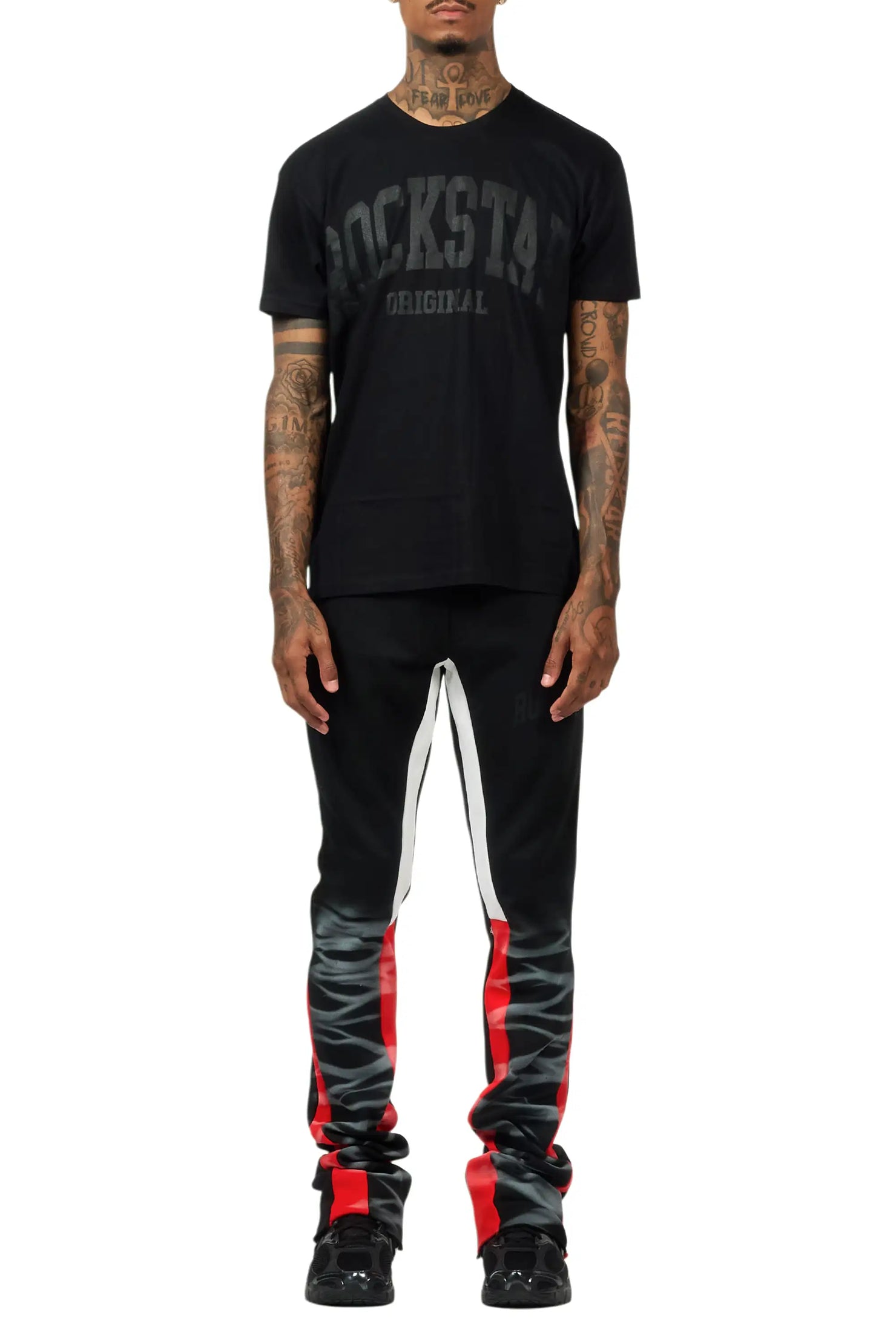 Nelly 2.0 Black/Black T-Shirt/Relaxed Track Set
