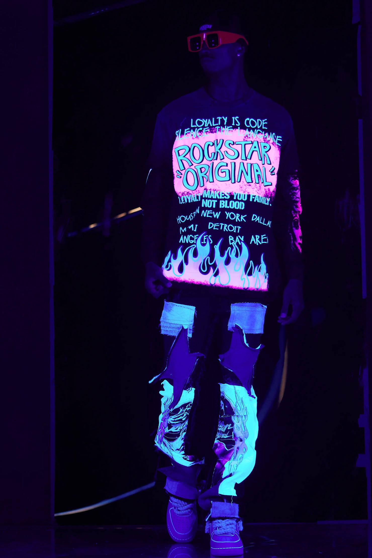 Beno Black Double Layer Long Sleeve Graphic T-Shirt