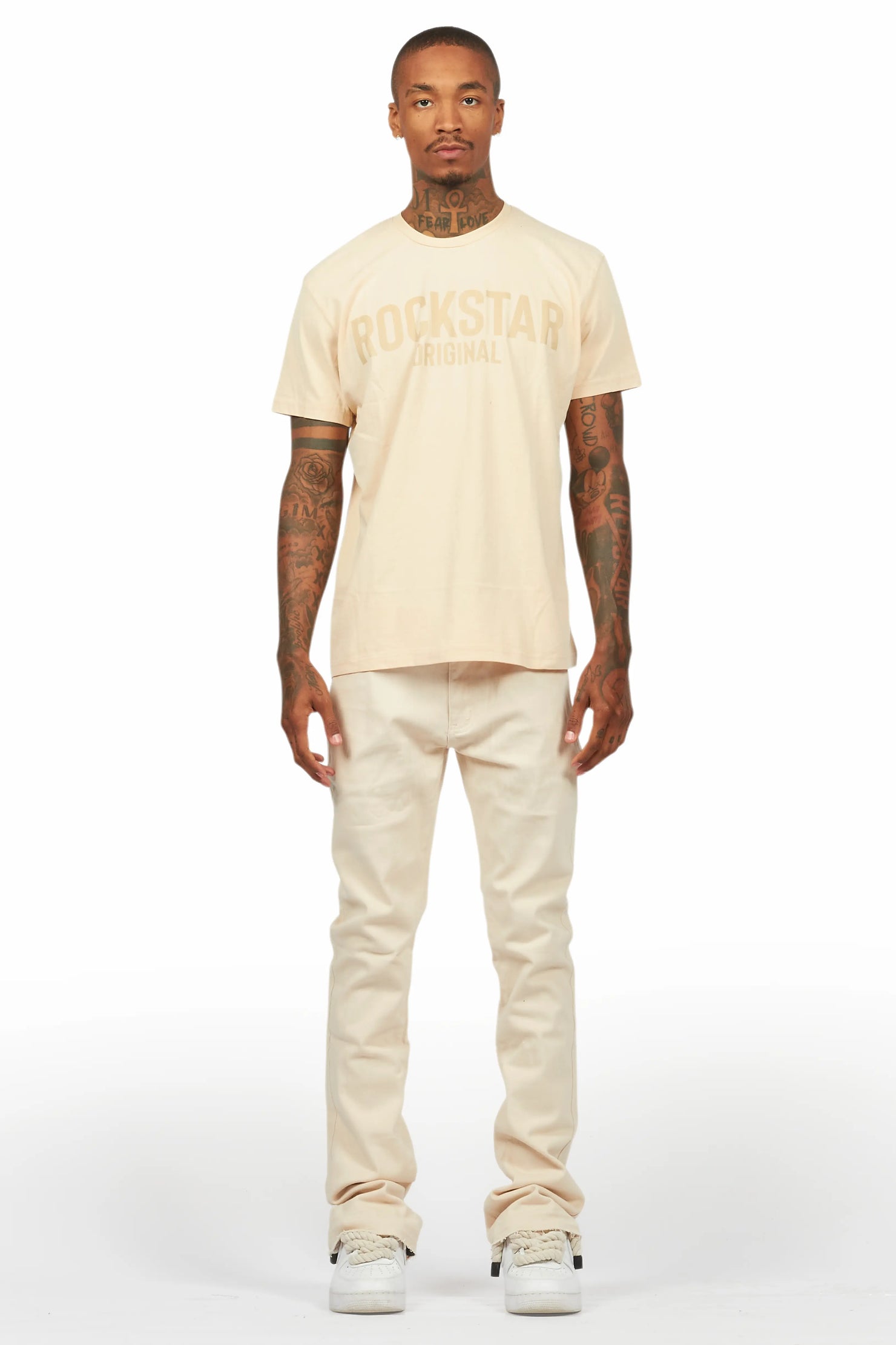 Sana Sand/Beige T-Shirt/Dag Stacked Flare Jean Set