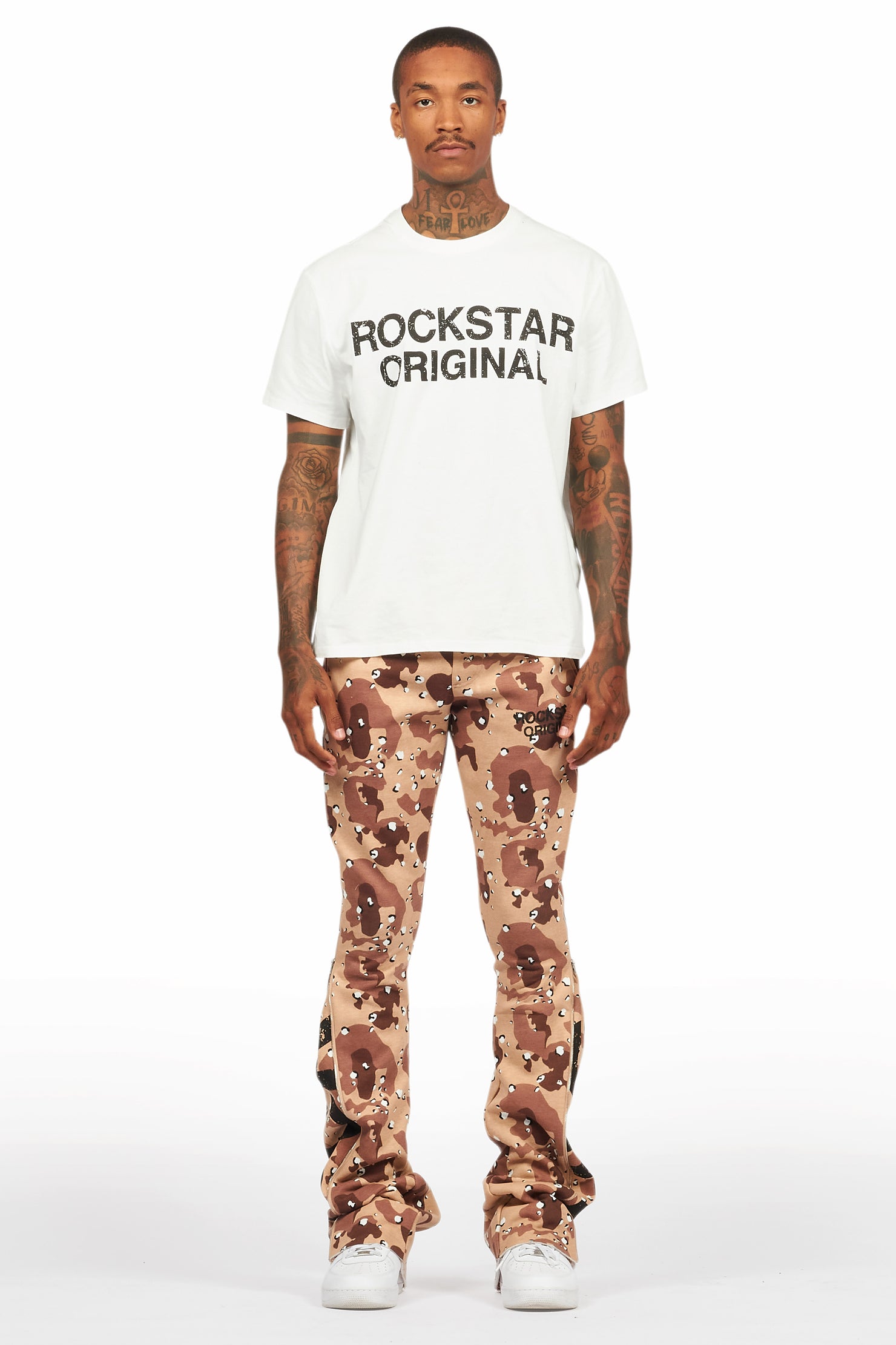 Deniska Desert Camo T-Shirt/Baggy Stacked Flare Track Set