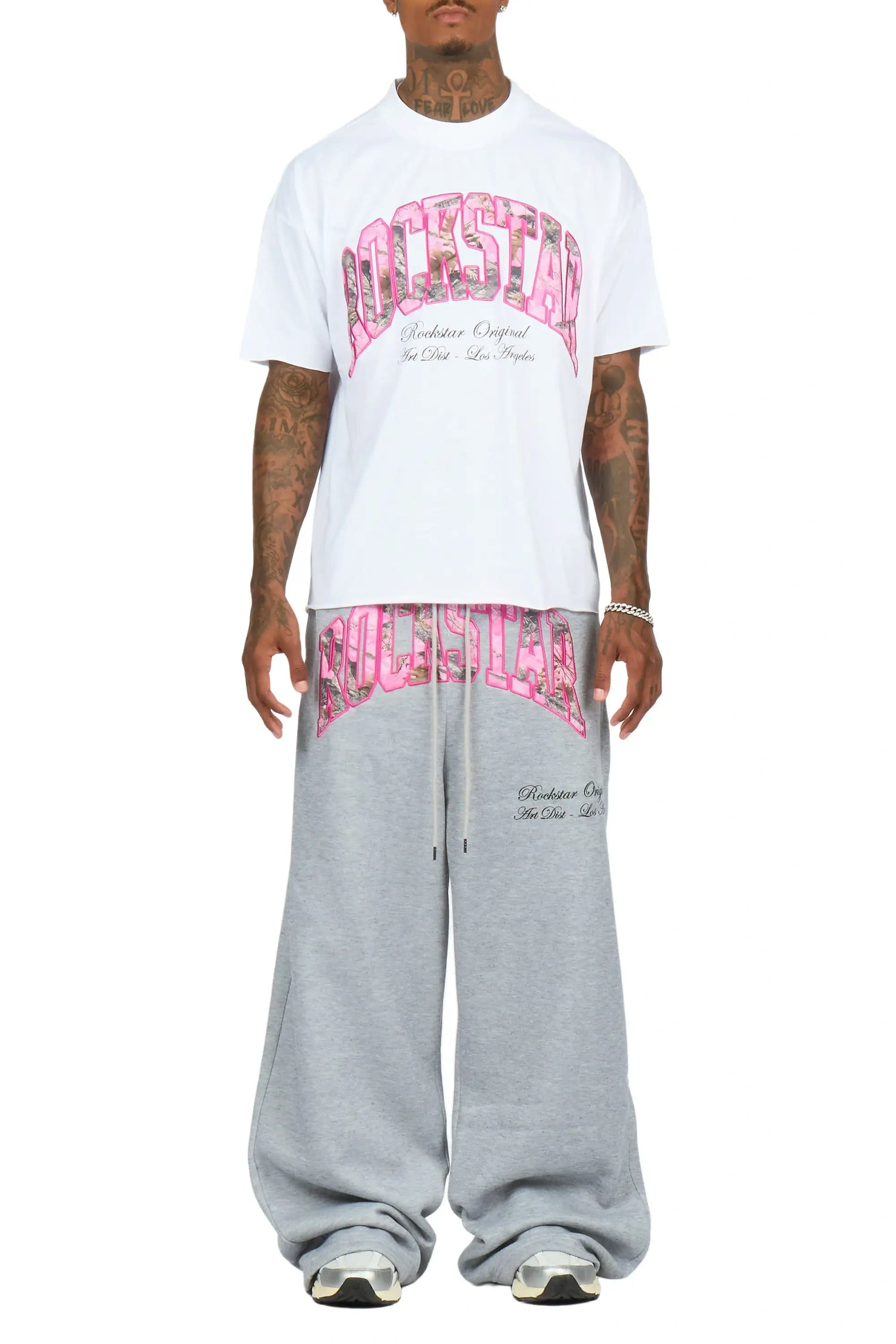 Alas Heather Grey T-Shirt/Baggy Track Set