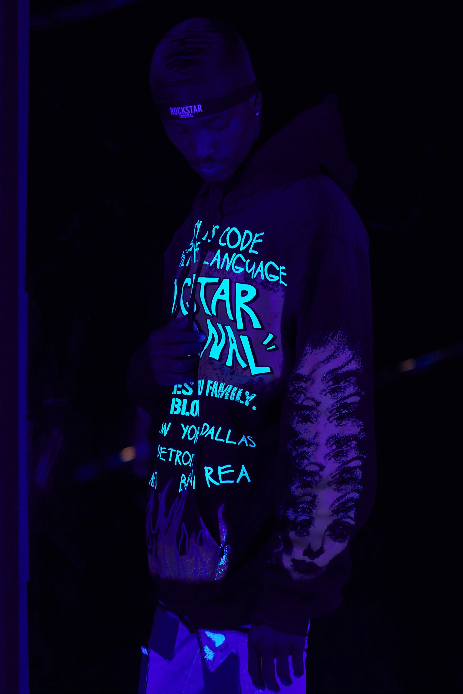 Beno Black/Yellow Distressed Graphic Hoodie