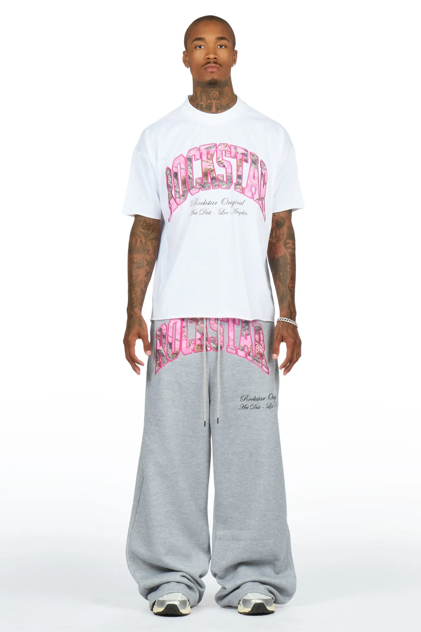 Alas Heather Grey T-Shirt/Baggy Track Set