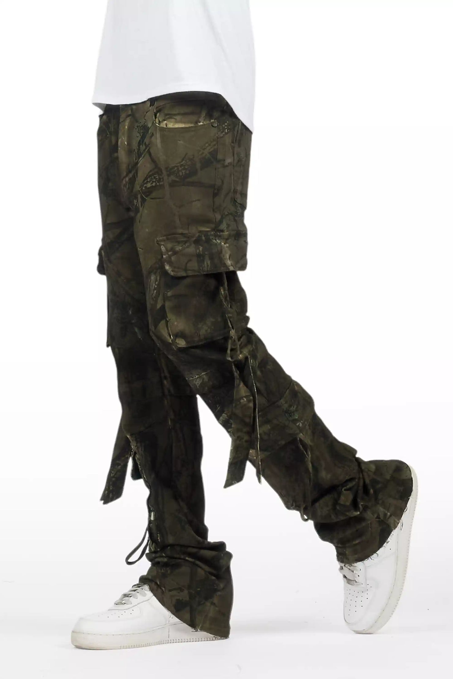 Relic Tree Camo Oil Wash Stacked Flare Jean