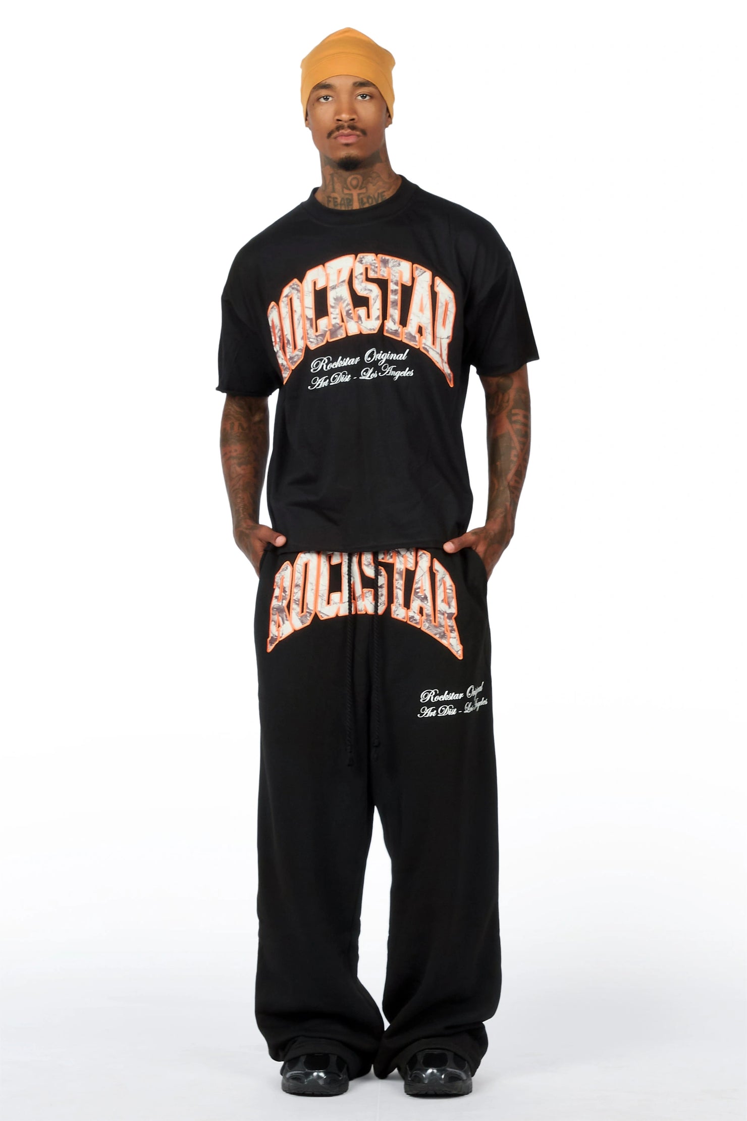 Alas Black T-Shirt/Baggy Track Set