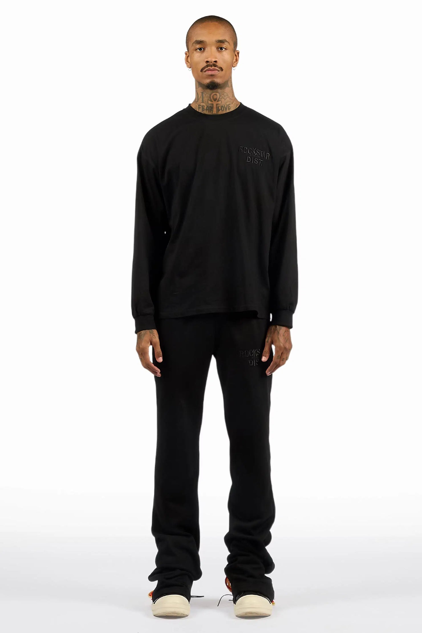 Antal Black Long Sleeve T-Shirt/Baggy Stacked Track Set