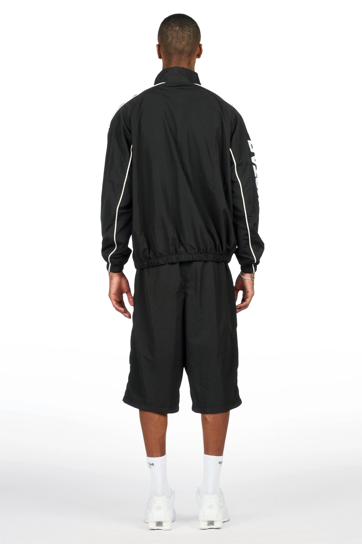Winich Black Windbreaker Short Set