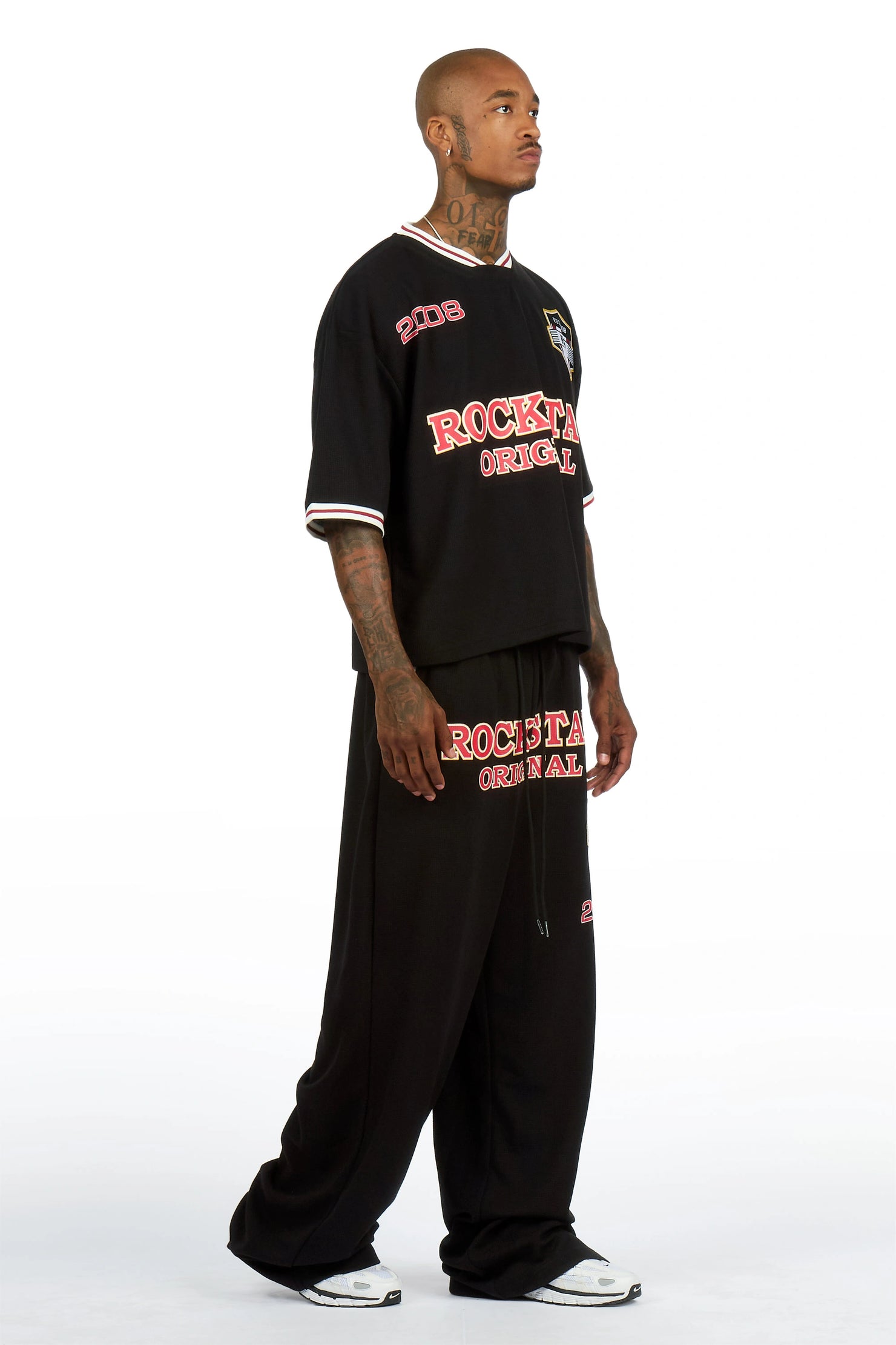 Ezel Black Crop Boxy Tee/Barrel Fit Track Set