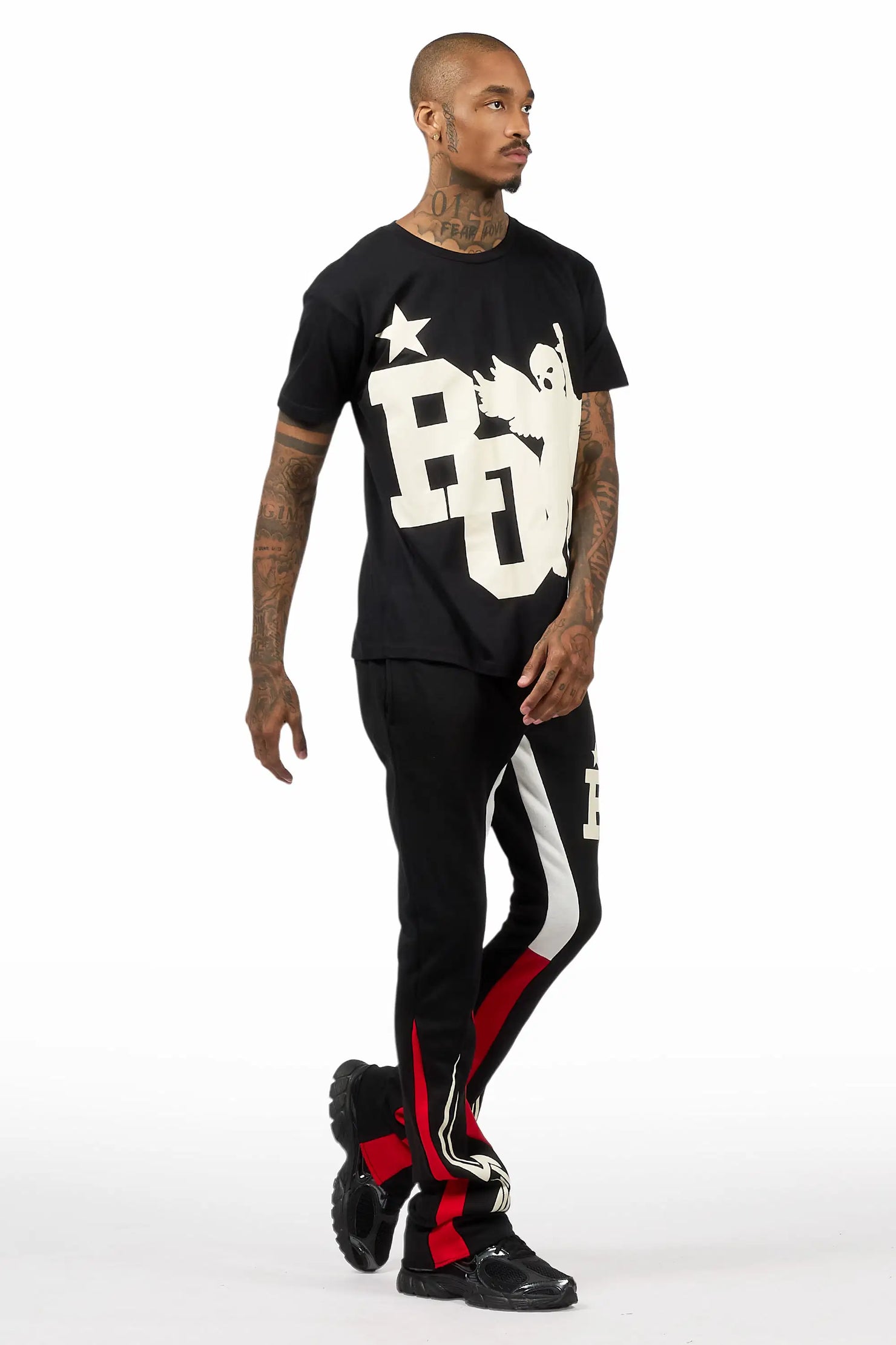 Pluton Black/Cream T-Shirt/Relaxed Track Set