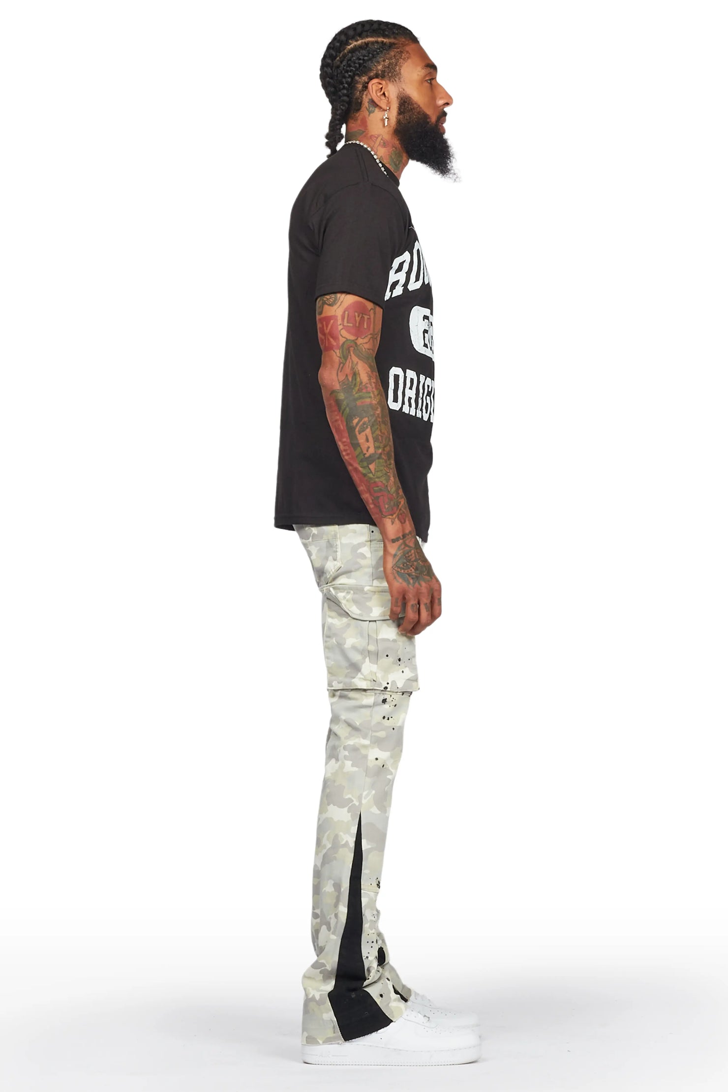 Members Black T-Shirt & Decimus Stacked Flare Jean