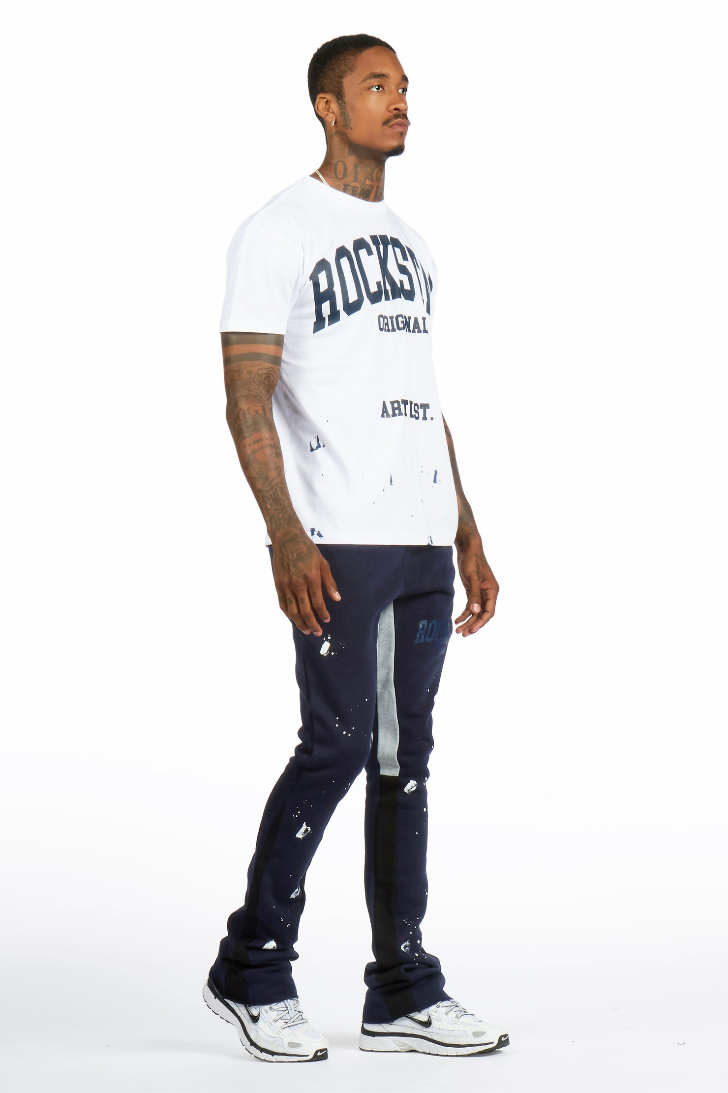 Dyre White/Navy T-Shirt/Relaxed Track Set