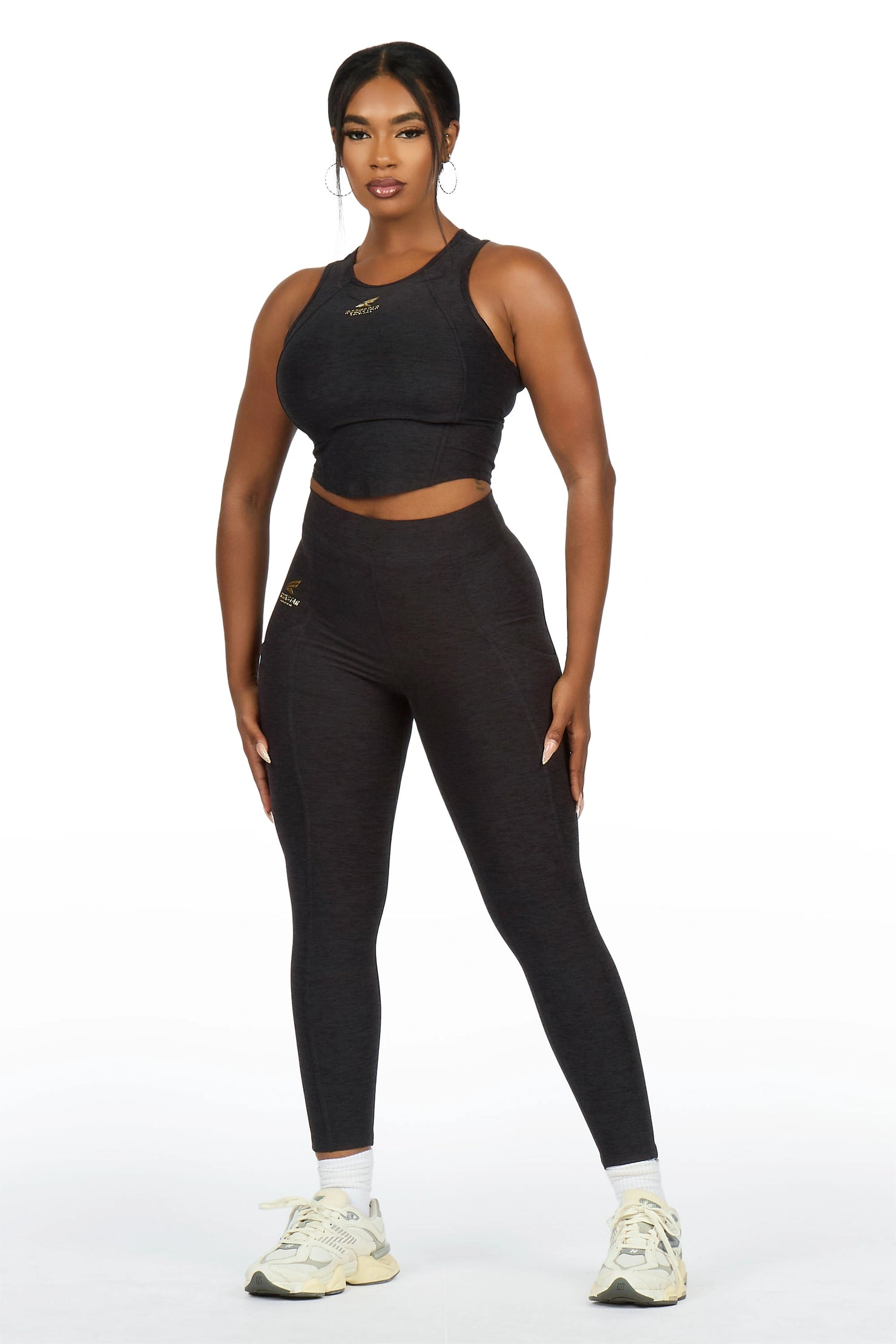 Laveta Black Tank Active Set