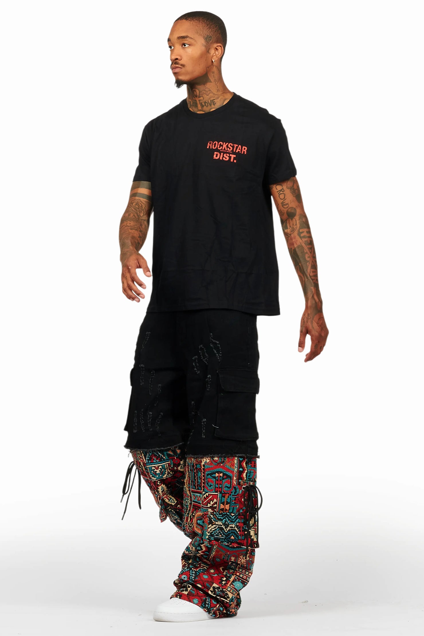 Lake Black/Red T-Shirt/Tapestry Baggy Jean Bundle