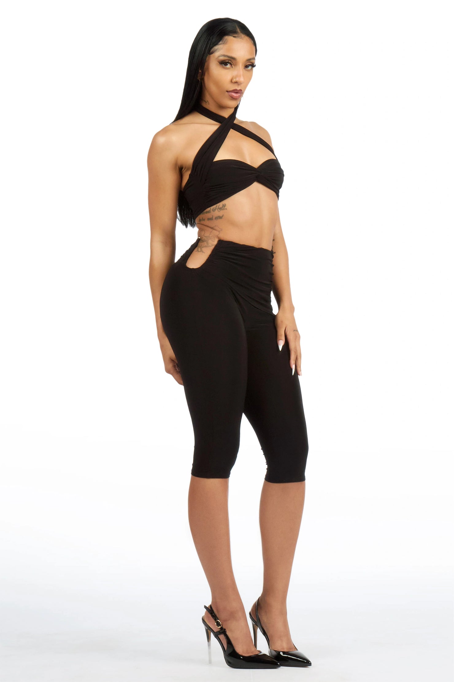 Pedal-Up Black Matching Capri Set