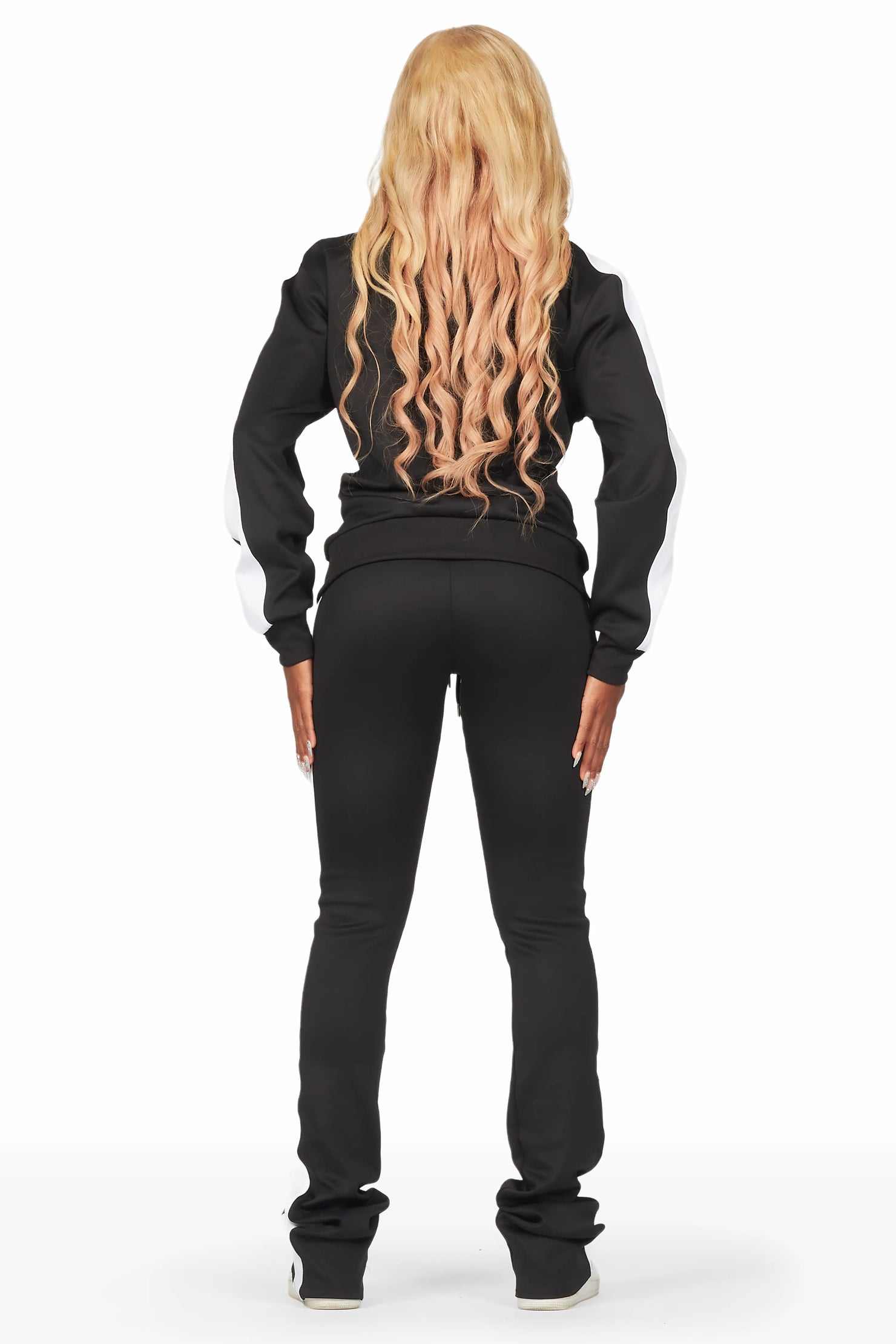 Tara Black Tricot Stacked Trackset