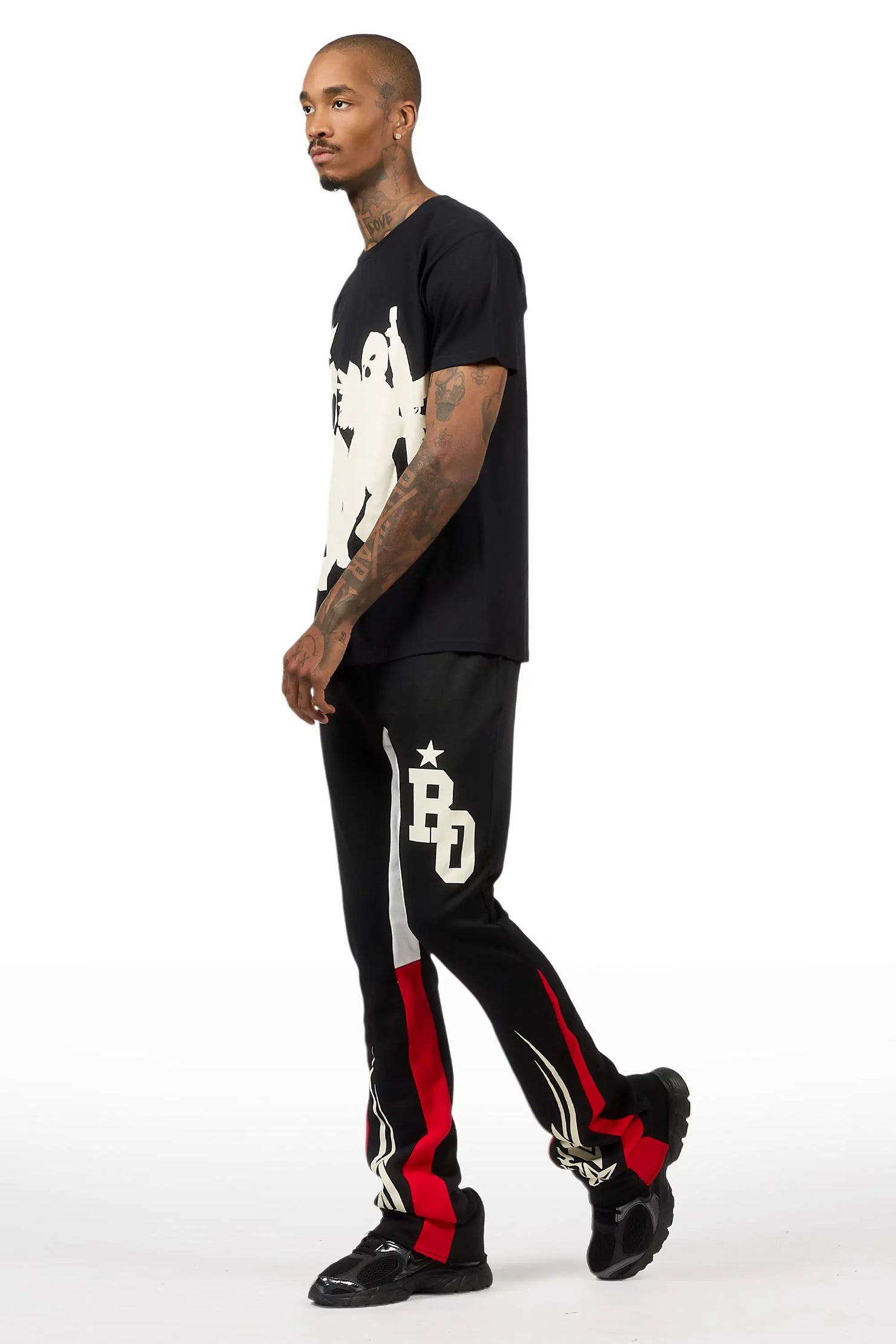 Pluton Black/Cream T-Shirt/Relaxed Track Set