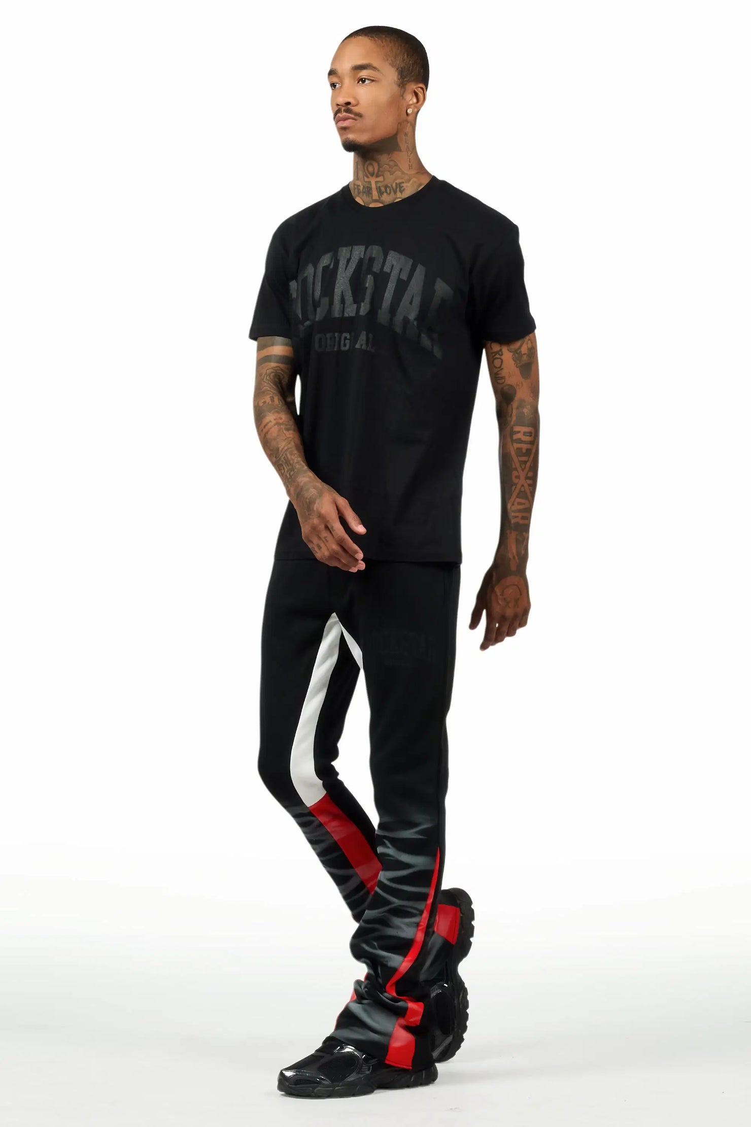 Nelly 2.0 Black/Black T-Shirt/Relaxed Track Set