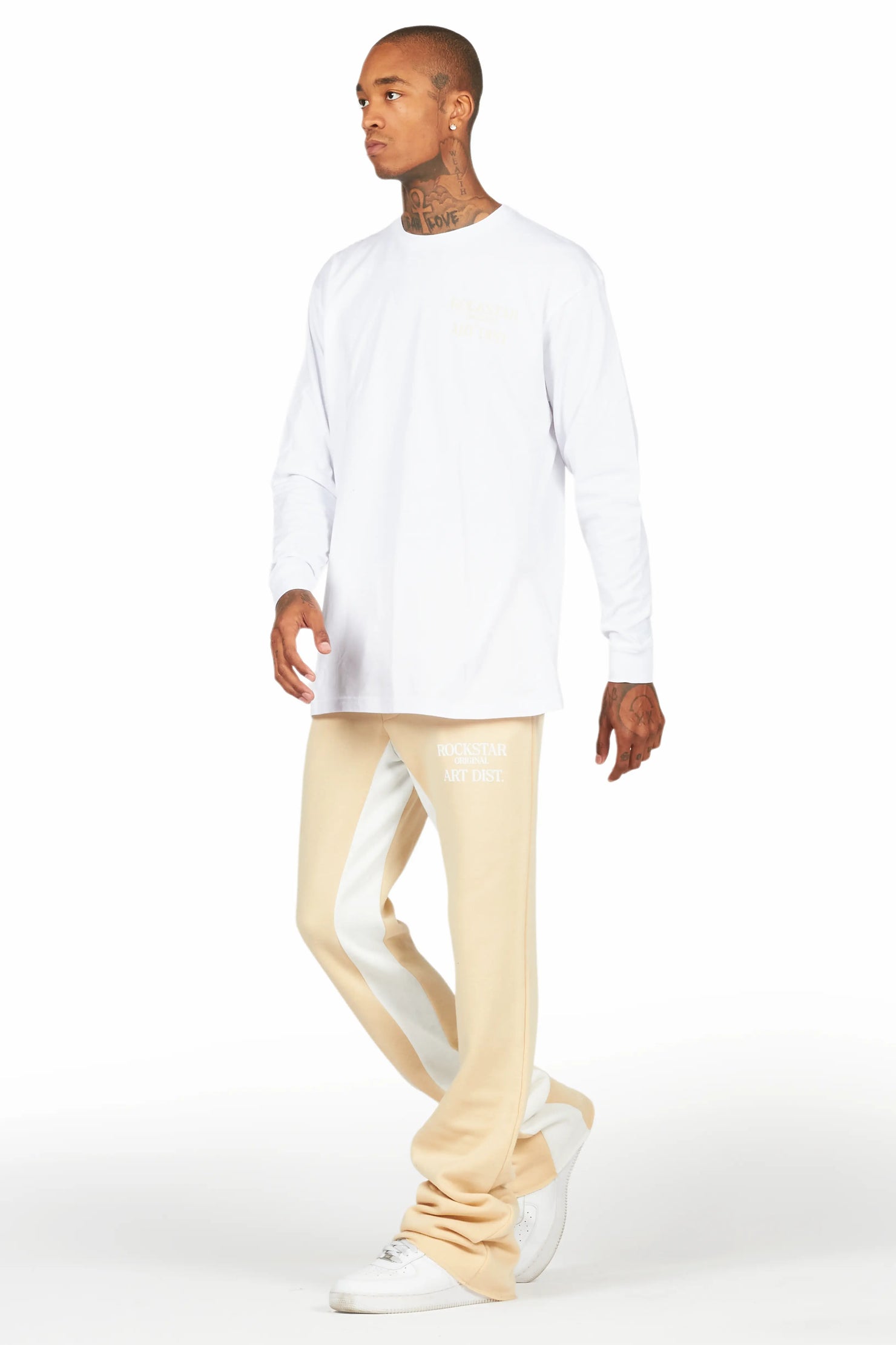 Briggs White/Beige Long Sleeve T-Shirt/Baggy Pant Set
