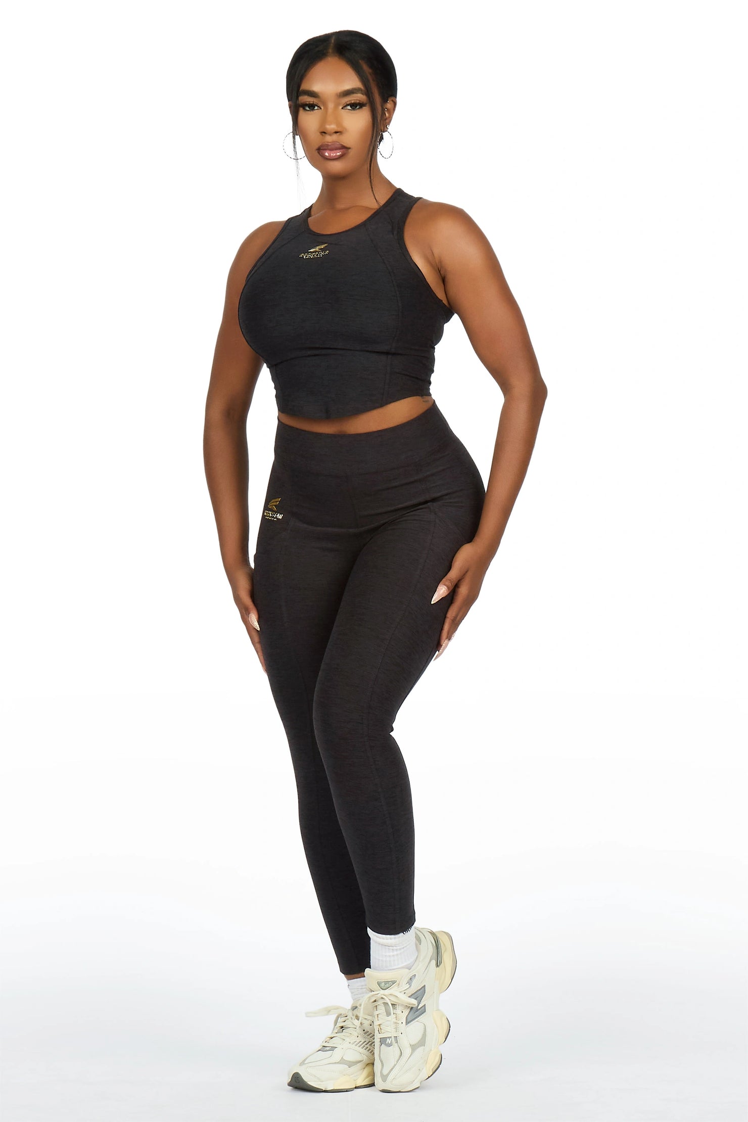 Laveta Black Tank Active Set
