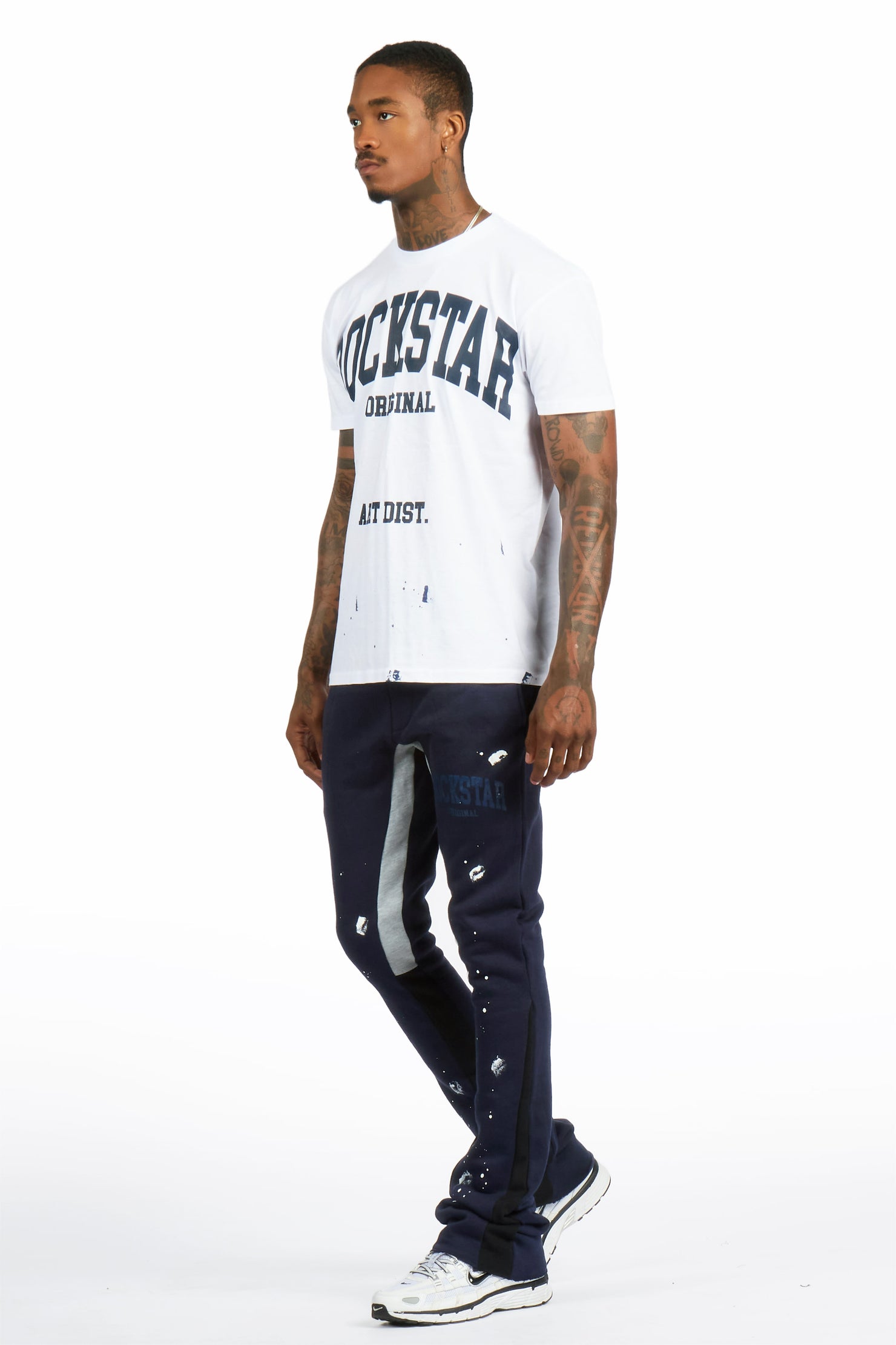 Dyre White/Navy T-Shirt/Relaxed Track Set