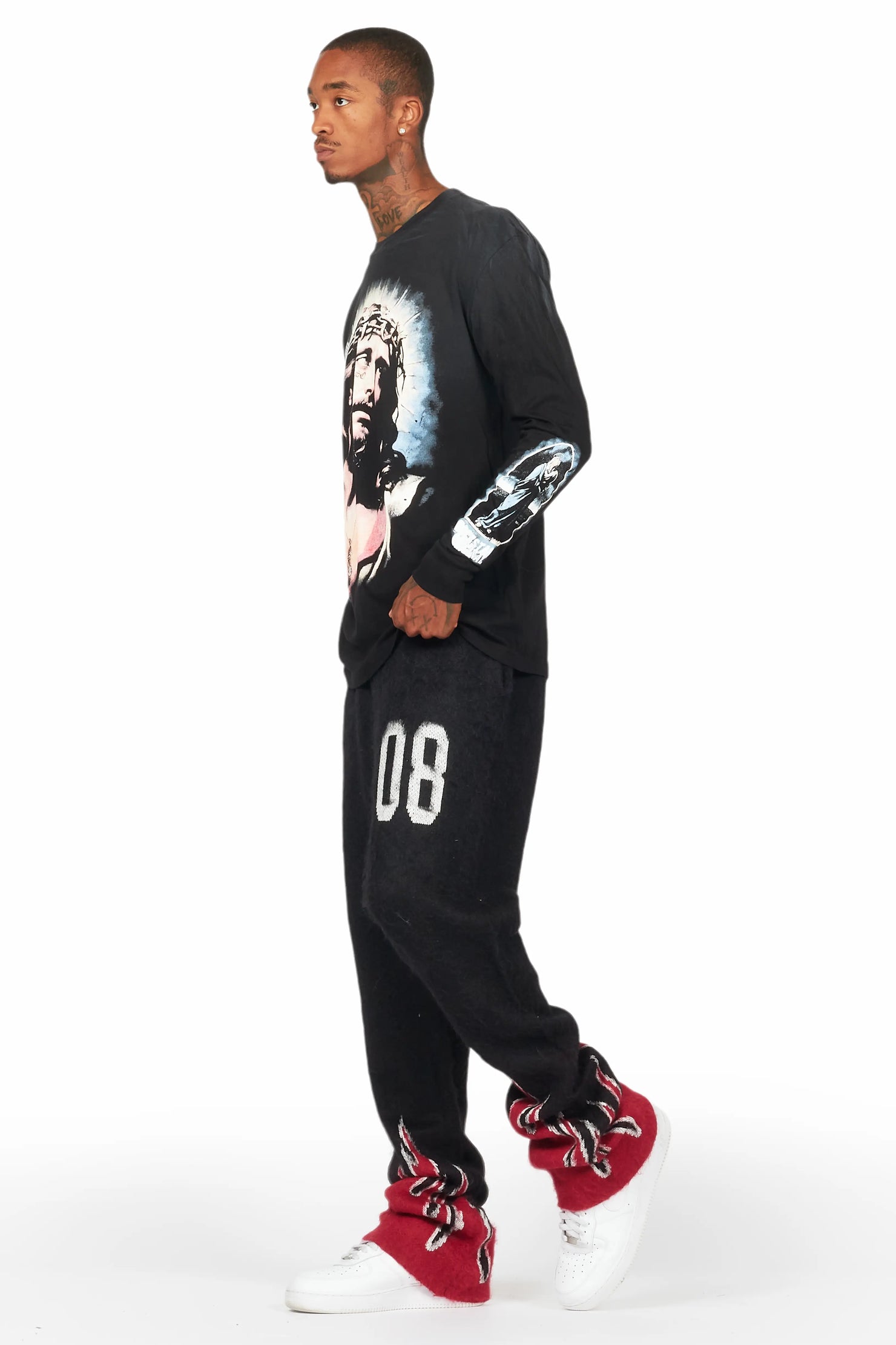 Dacre Black Long Sleeve Graphic T-Shirt