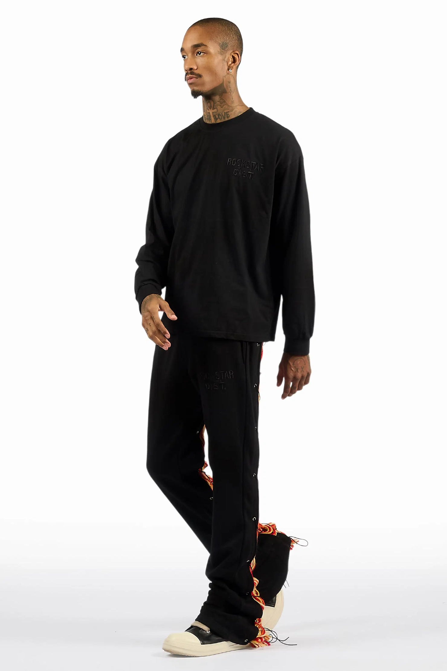 Antal Black Long Sleeve T-Shirt/Baggy Stacked Track Set