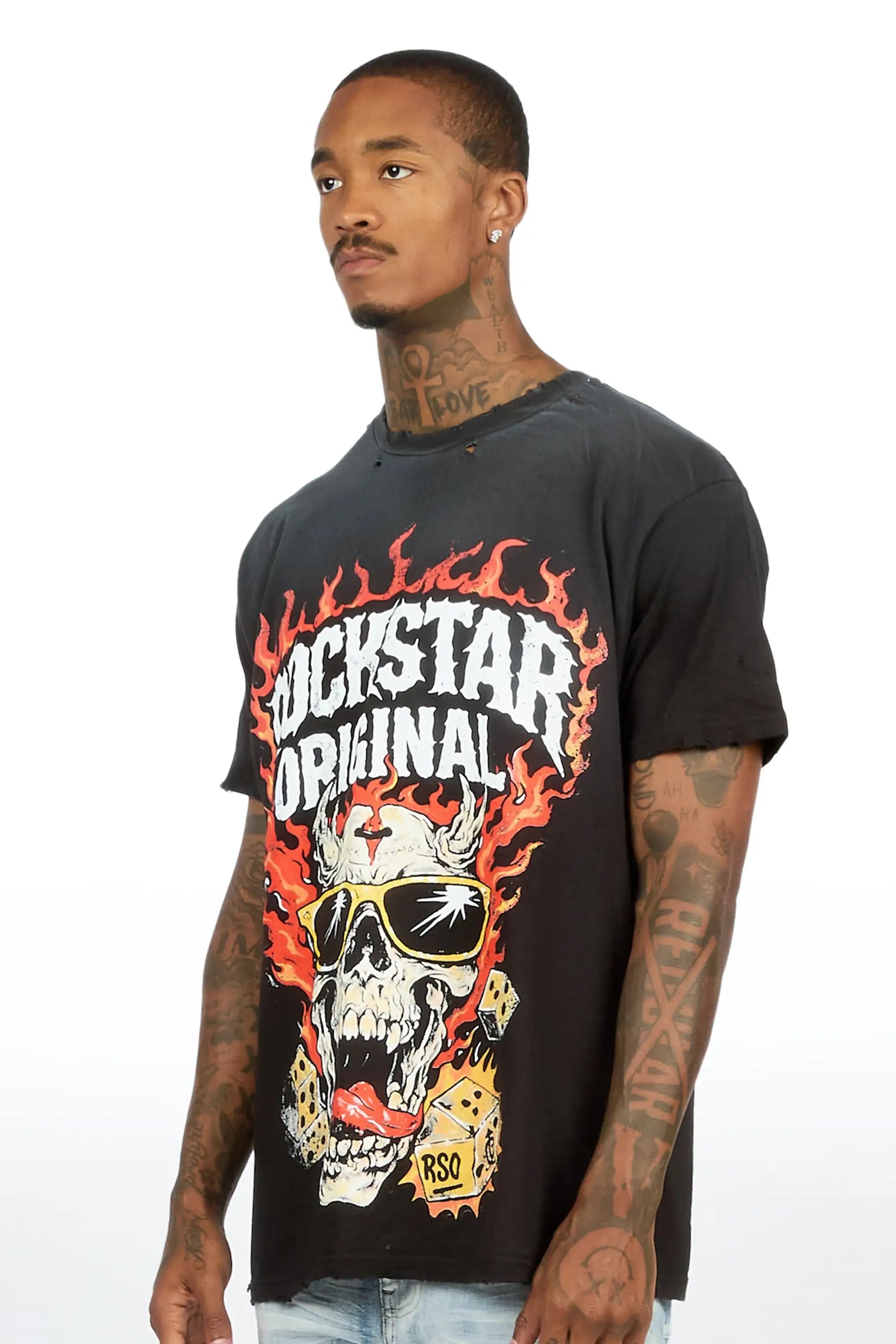Carmill Black Oversized Graphic T-Shirt