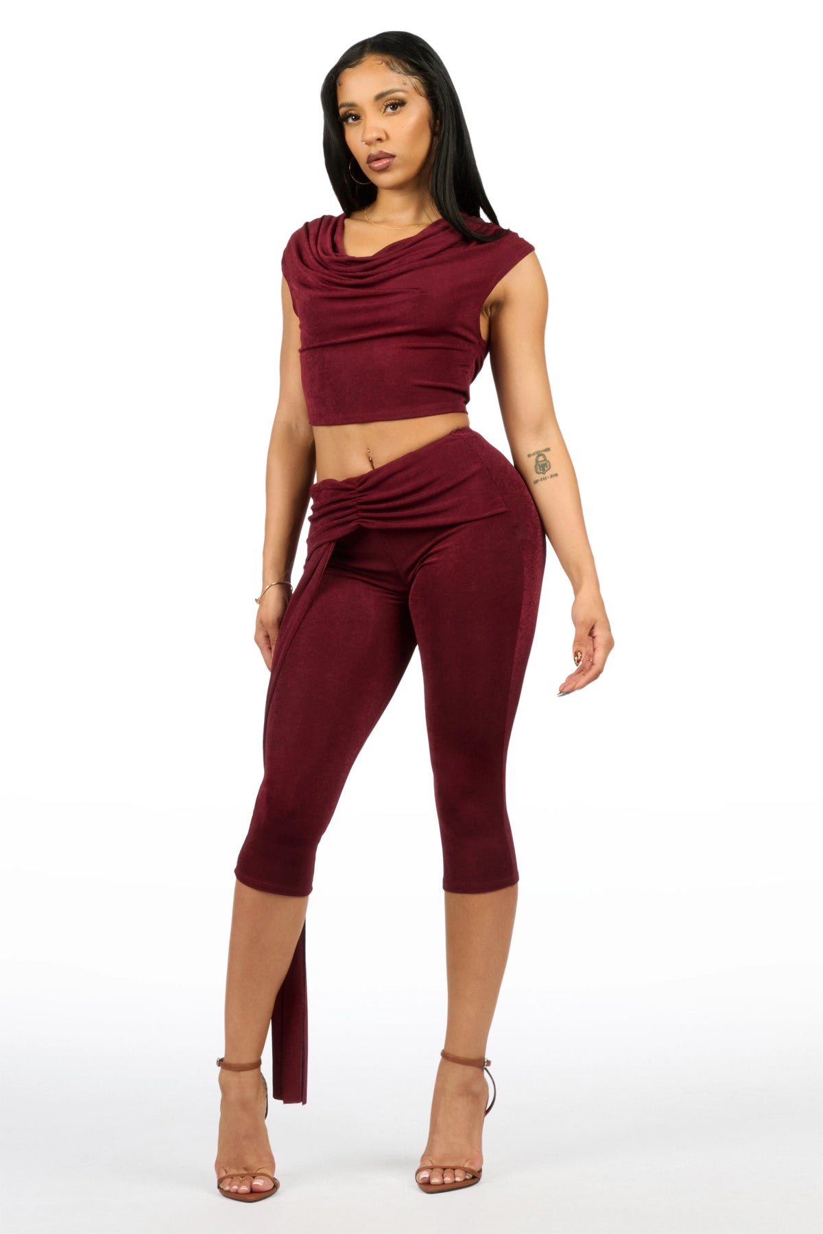Tie-front V-front Burgundy Capri Set