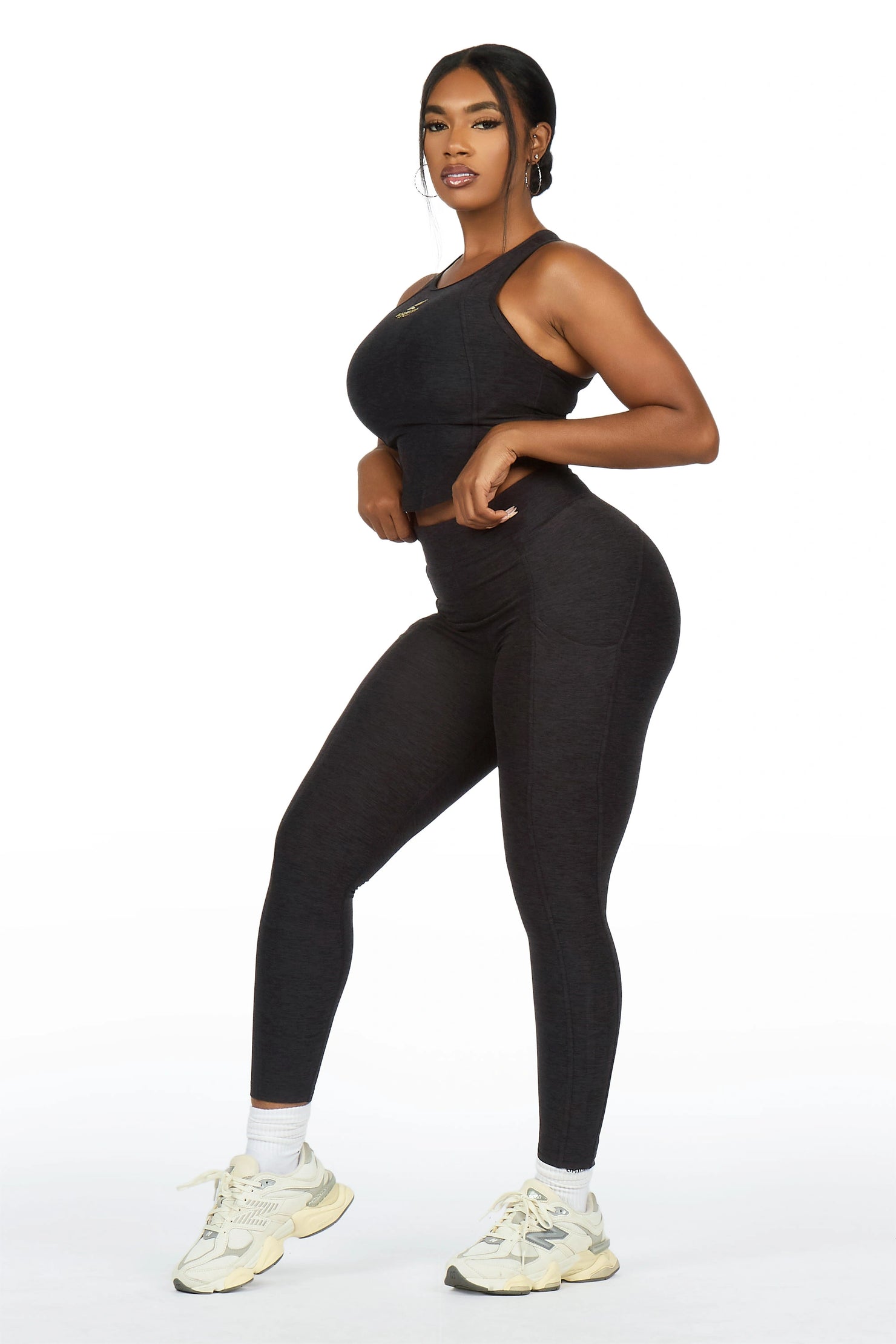 Laveta Black Tank Active Set