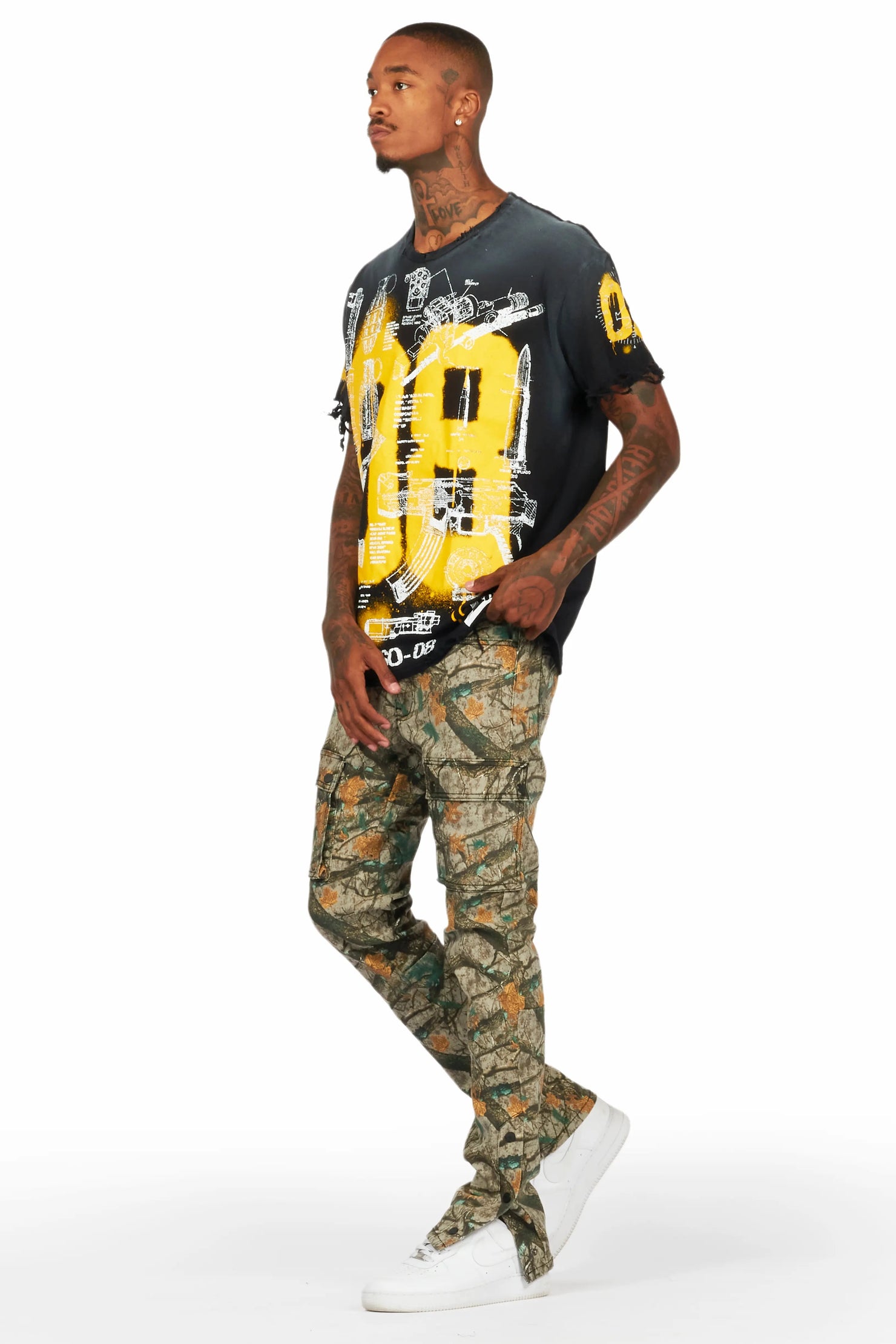 Nesta Black Oversized Graphic T-Shirt