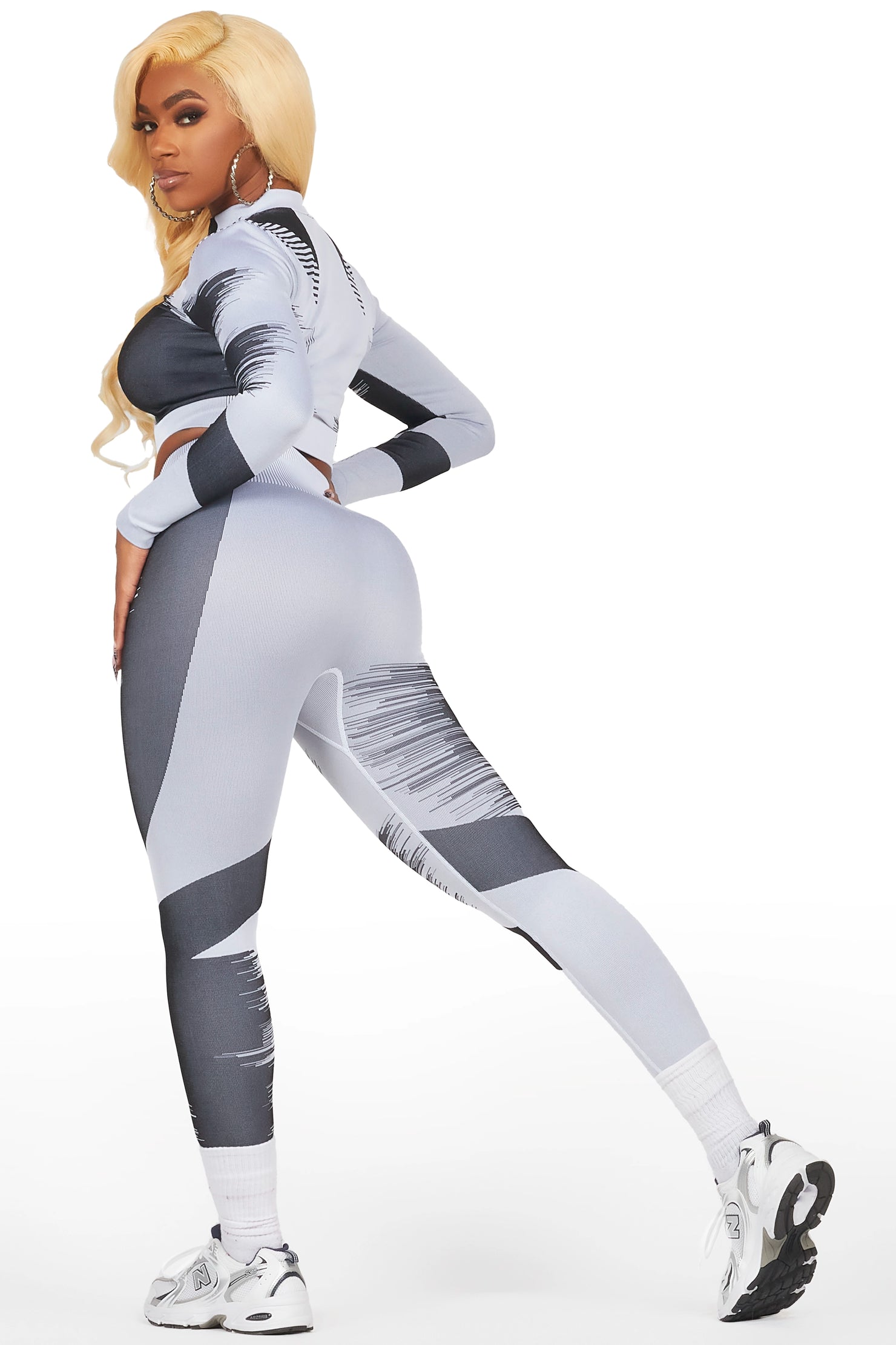 Alishia White Active Set