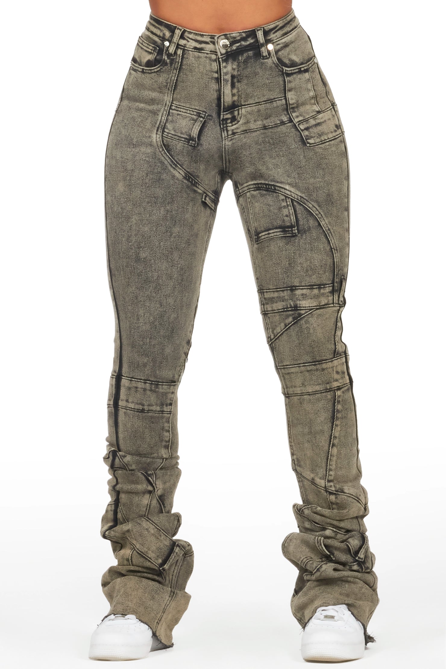Wynter Dirty Washed Black Super Stacked Jean