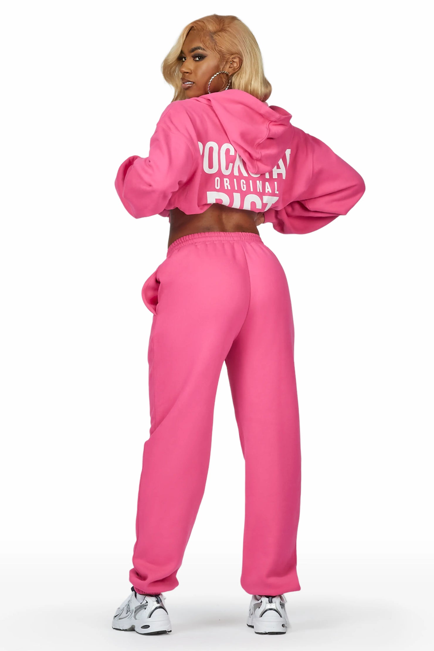 Daylia Hot Pink Art Dist. Oversized Trackset
