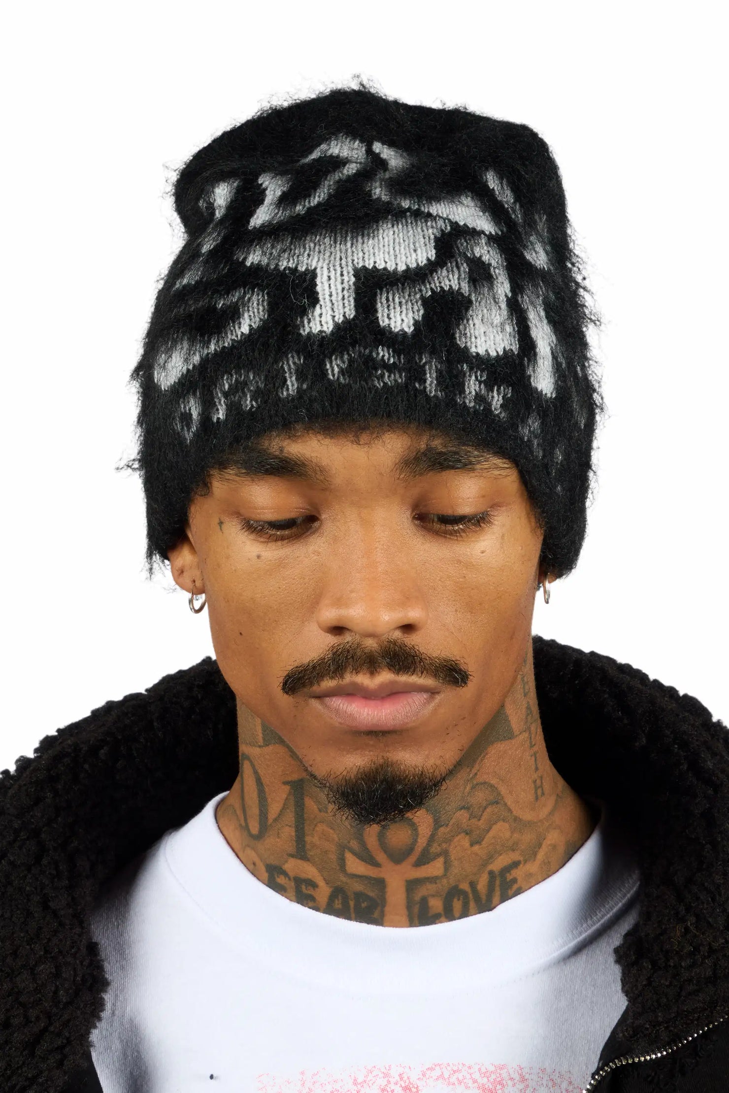Warblen Black Knitted Mohair Beanie