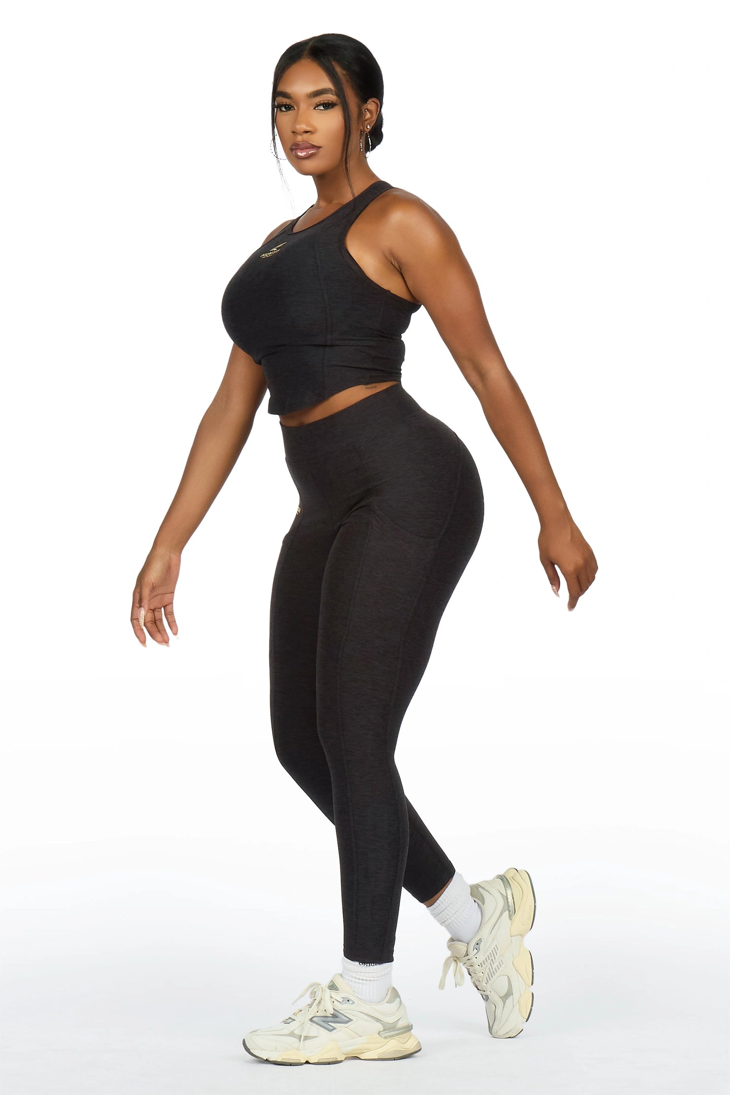Laveta Black Tank Active Set