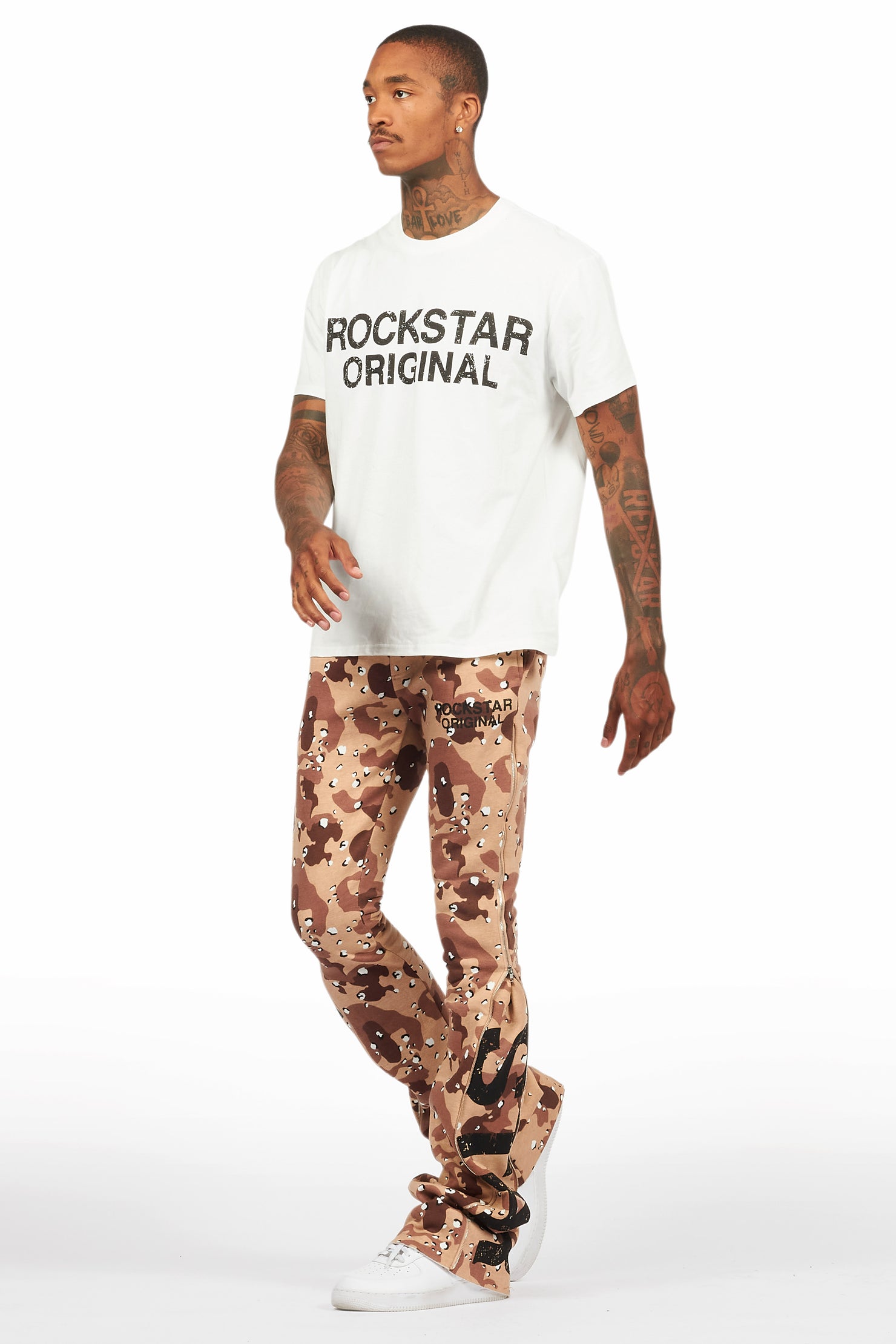 Deniska Desert Camo T-Shirt/Baggy Stacked Flare Track Set