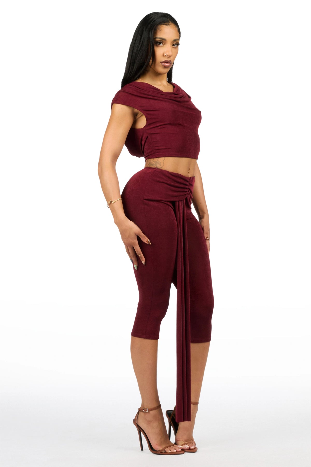 Tie-front V-front Burgundy Capri Set