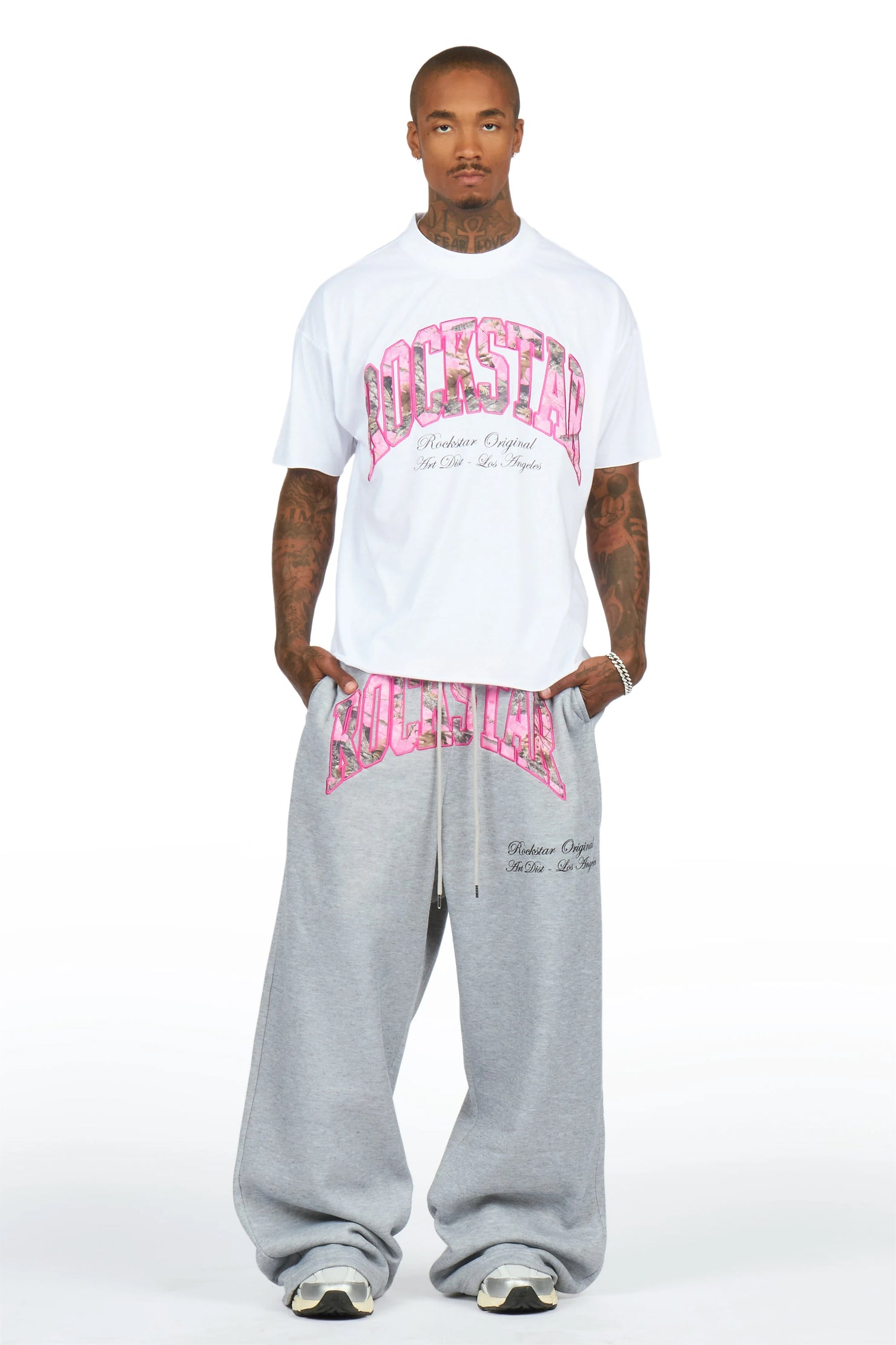 Alas Heather Grey T-Shirt/Baggy Track Set
