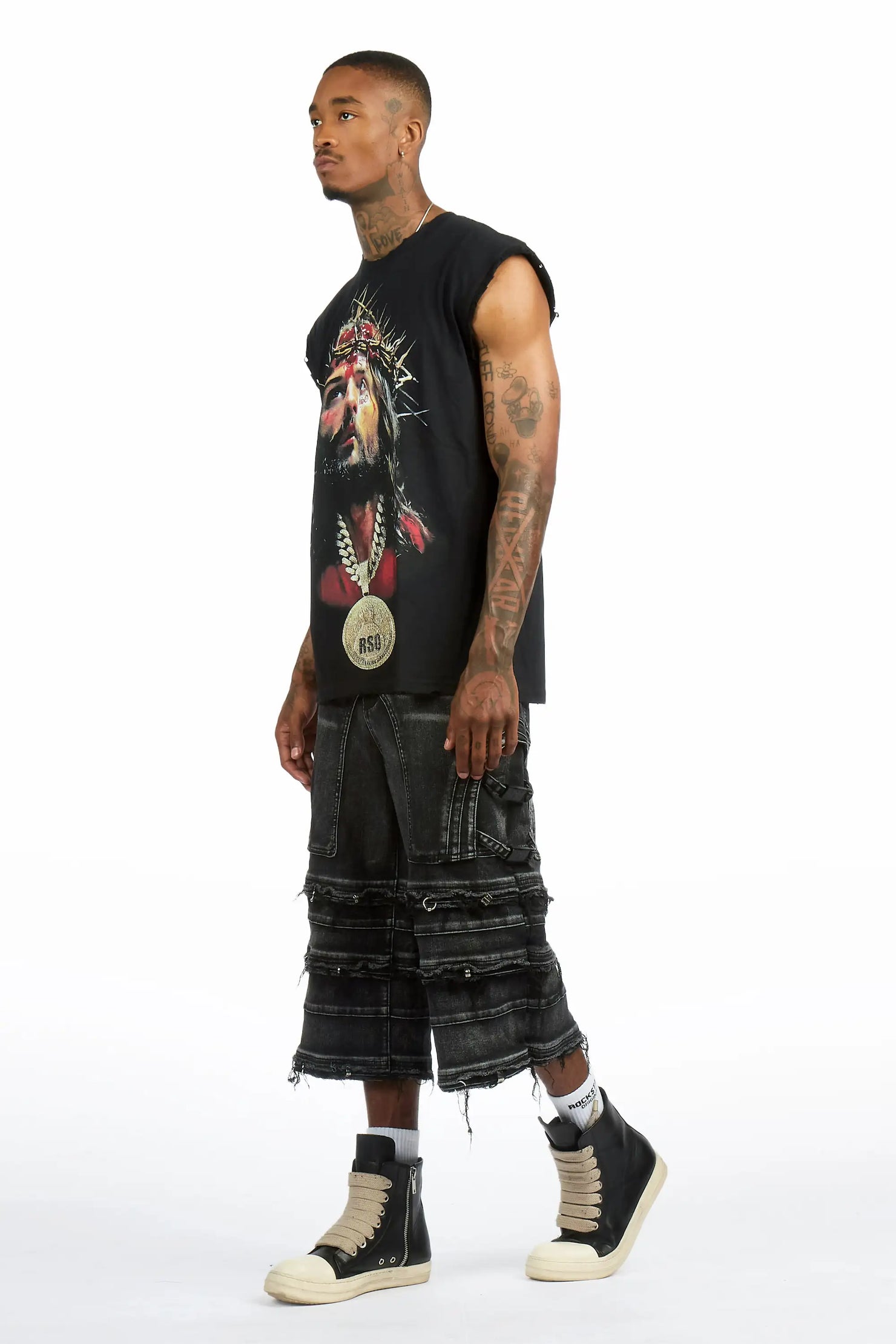 Amina 2.0 Black/Black Oversized Graphic T-shirt & Fotis Jort Set