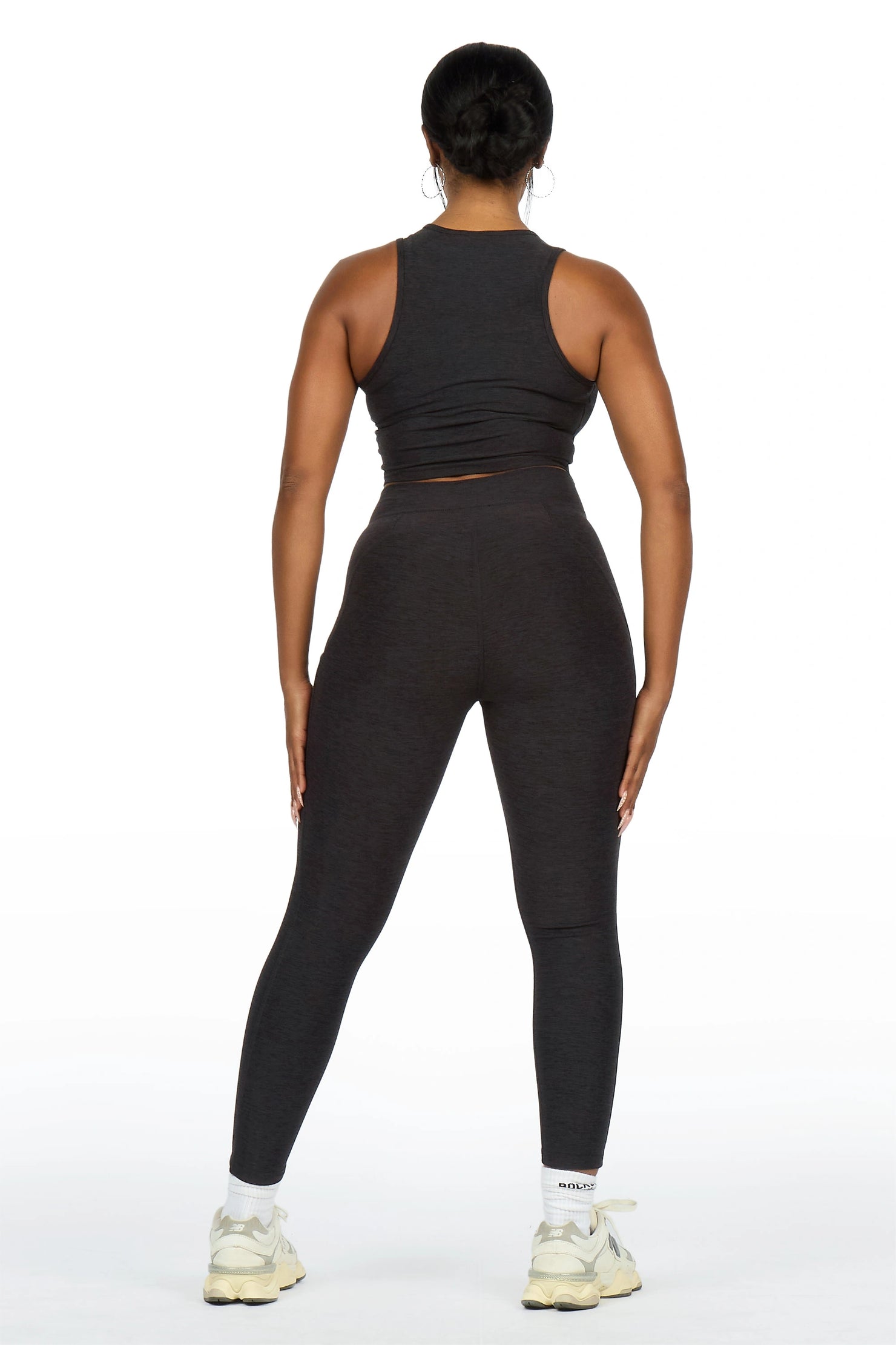 Laveta Black Tank Active Set