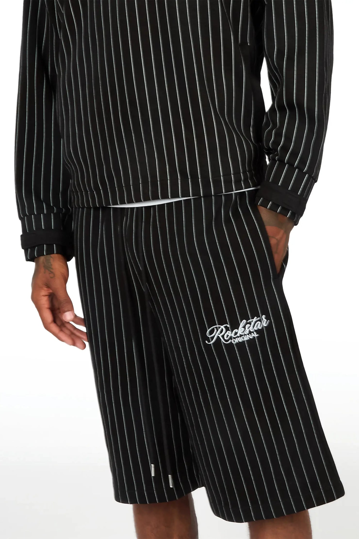 Hernan Black Quarter Zip Raglan Short Set