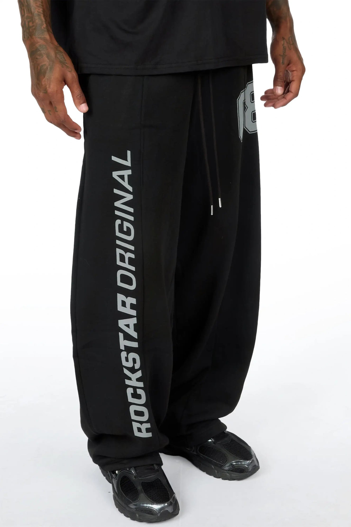 Wenner Black T-Shirt/Barrel Fit Set