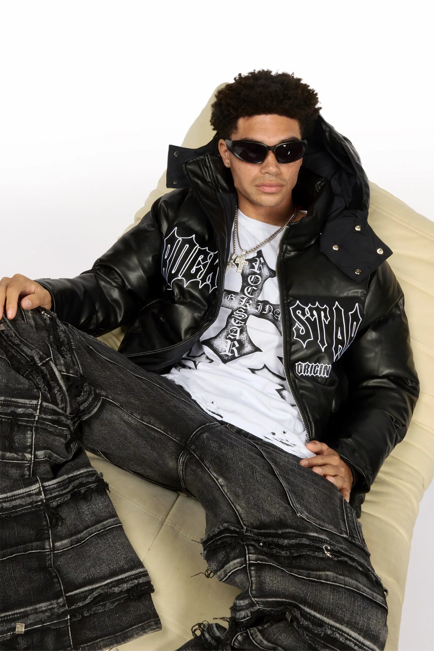 Marizon White/Black Oversized Distressed Graphic T-Shirt