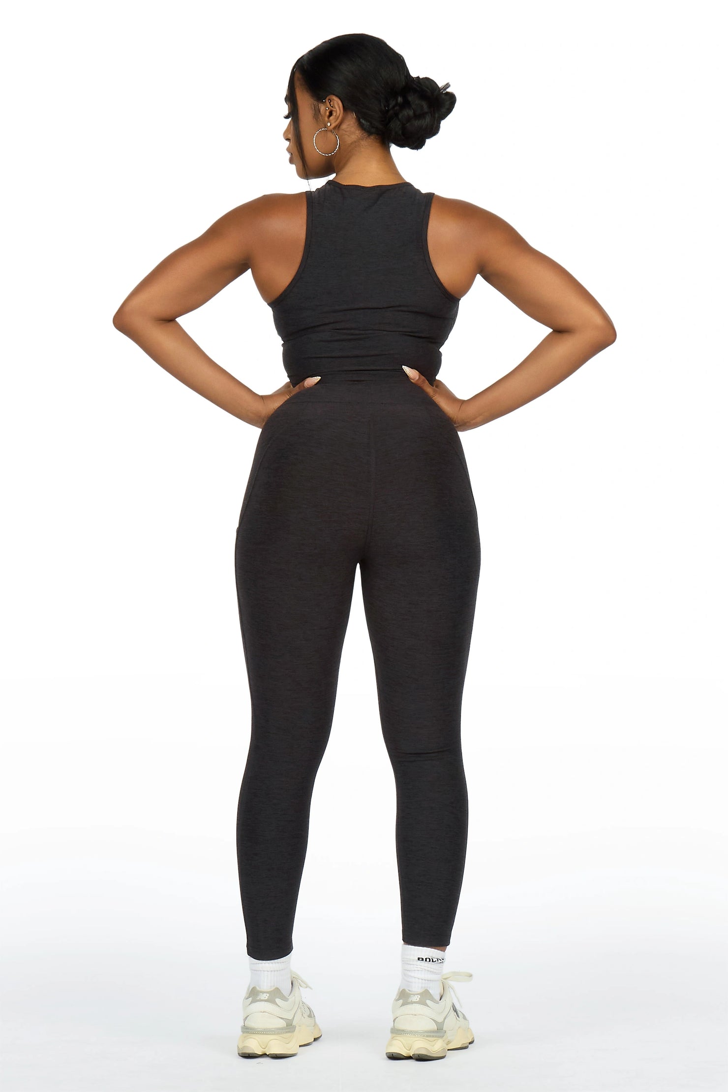 Laveta Black Tank Active Set