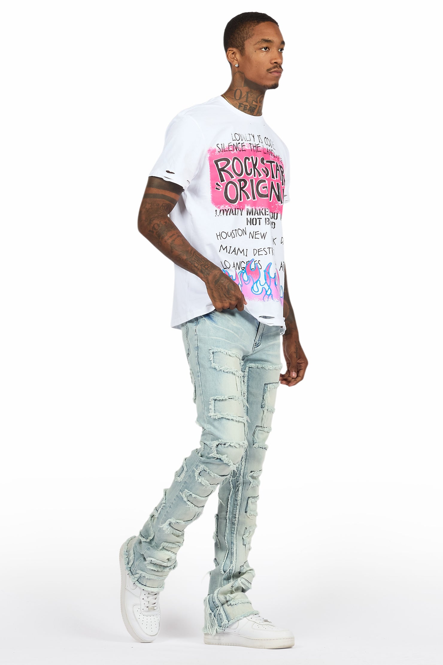 Beno White T-Shirt & Shake Blue Stacked Flare Jean Bundle