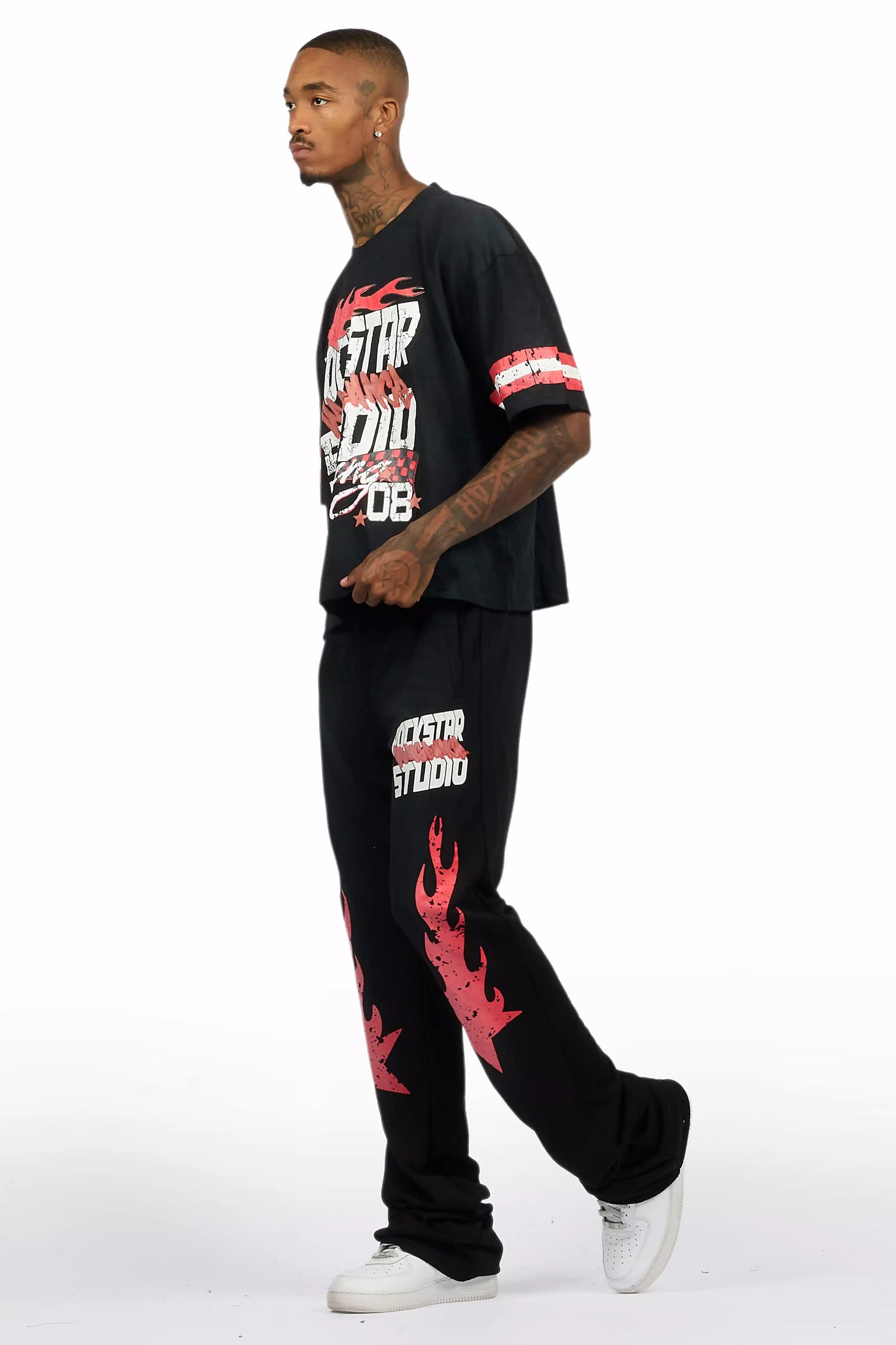 Garo Black T-Shirt/Baggy Stacked Track Set