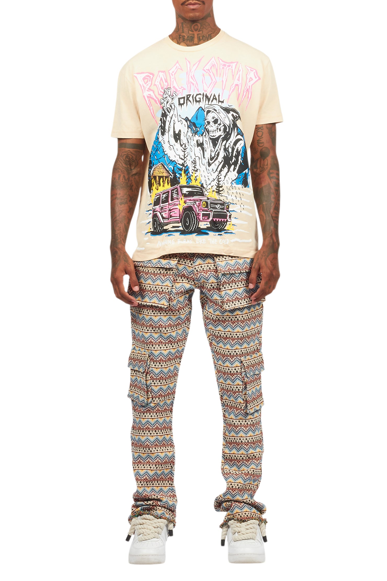 Kip Vintage Sand Graphic T-Shirt/Zierry Multi Tapestry Jean Bundle